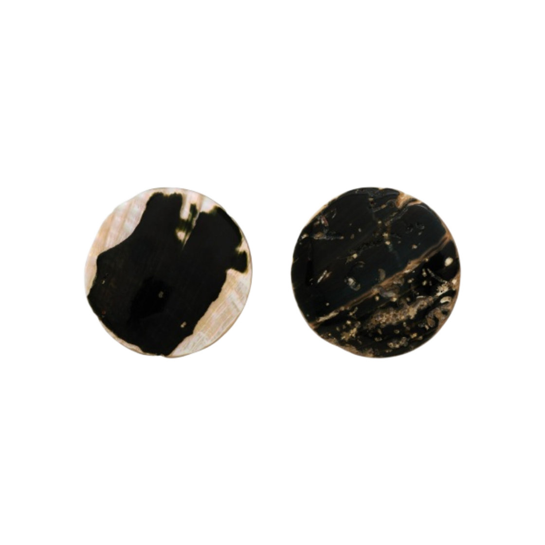 (W) 생로랑 쉘 이어링 마더 오브 펄 & 메탈 펄리 화이트 블랙 팔라듐((W) Saint Laurent Shell Earrings in Mother Of Pearl and Metal Pearly White Black Palladium) - 1