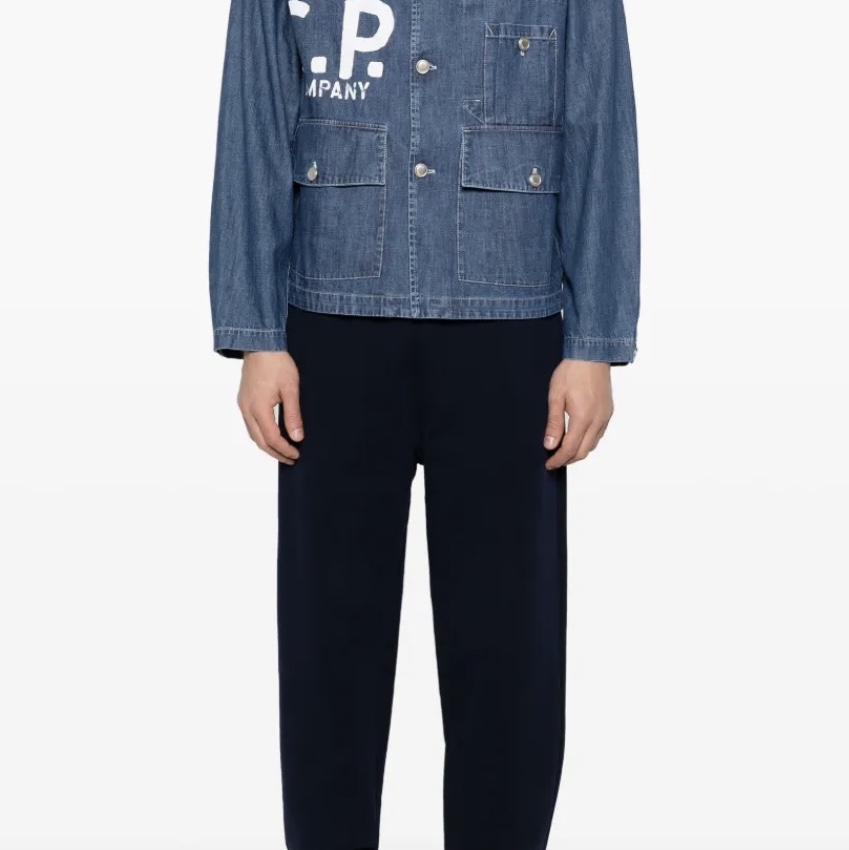 C.P. Company Logo Print Denim Jacket Stone Bleach - 24SS 착용 스타일 - 2