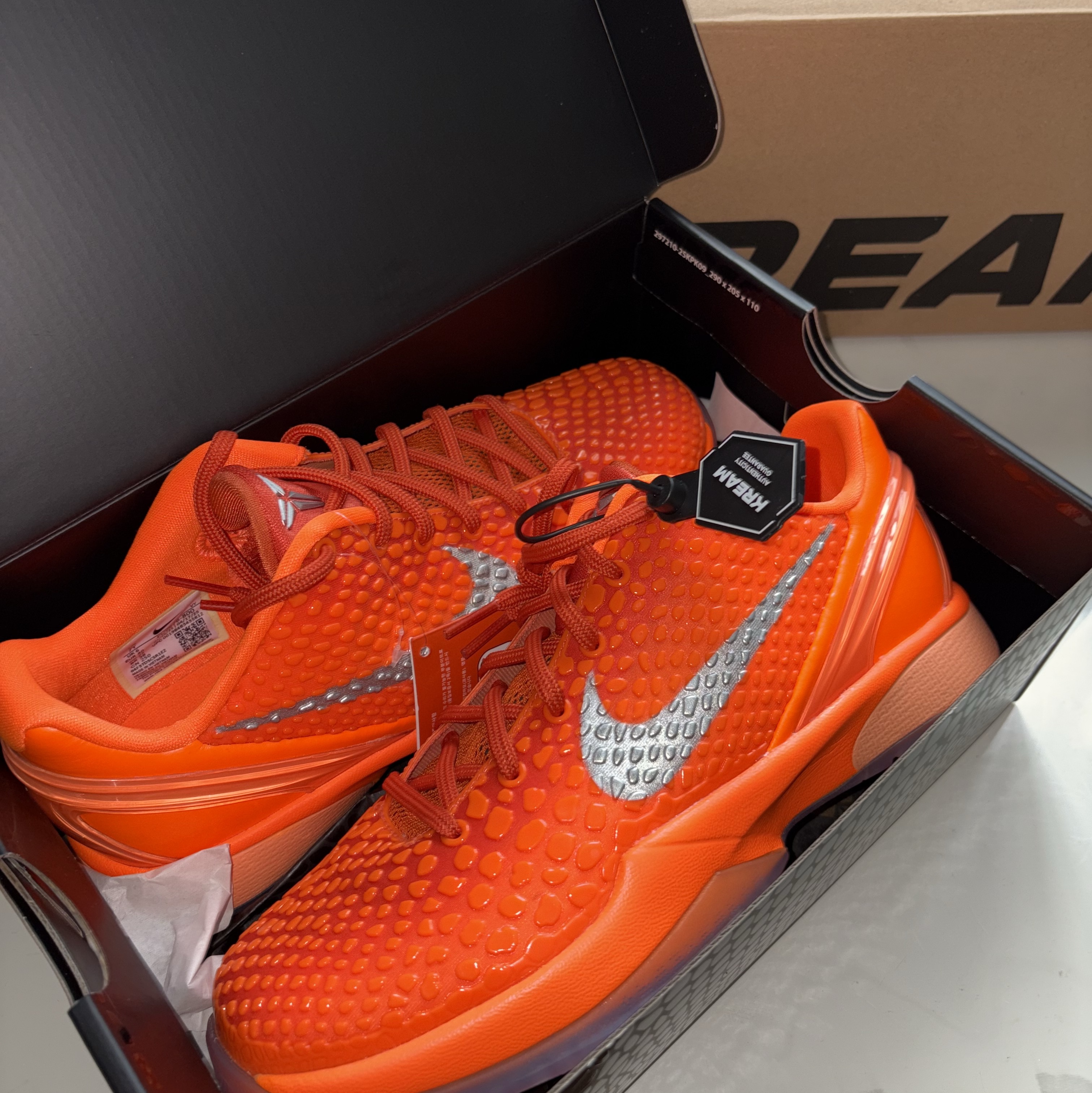 (GS) Nike Kobe 6 Protro Total Orange 착용 스타일
