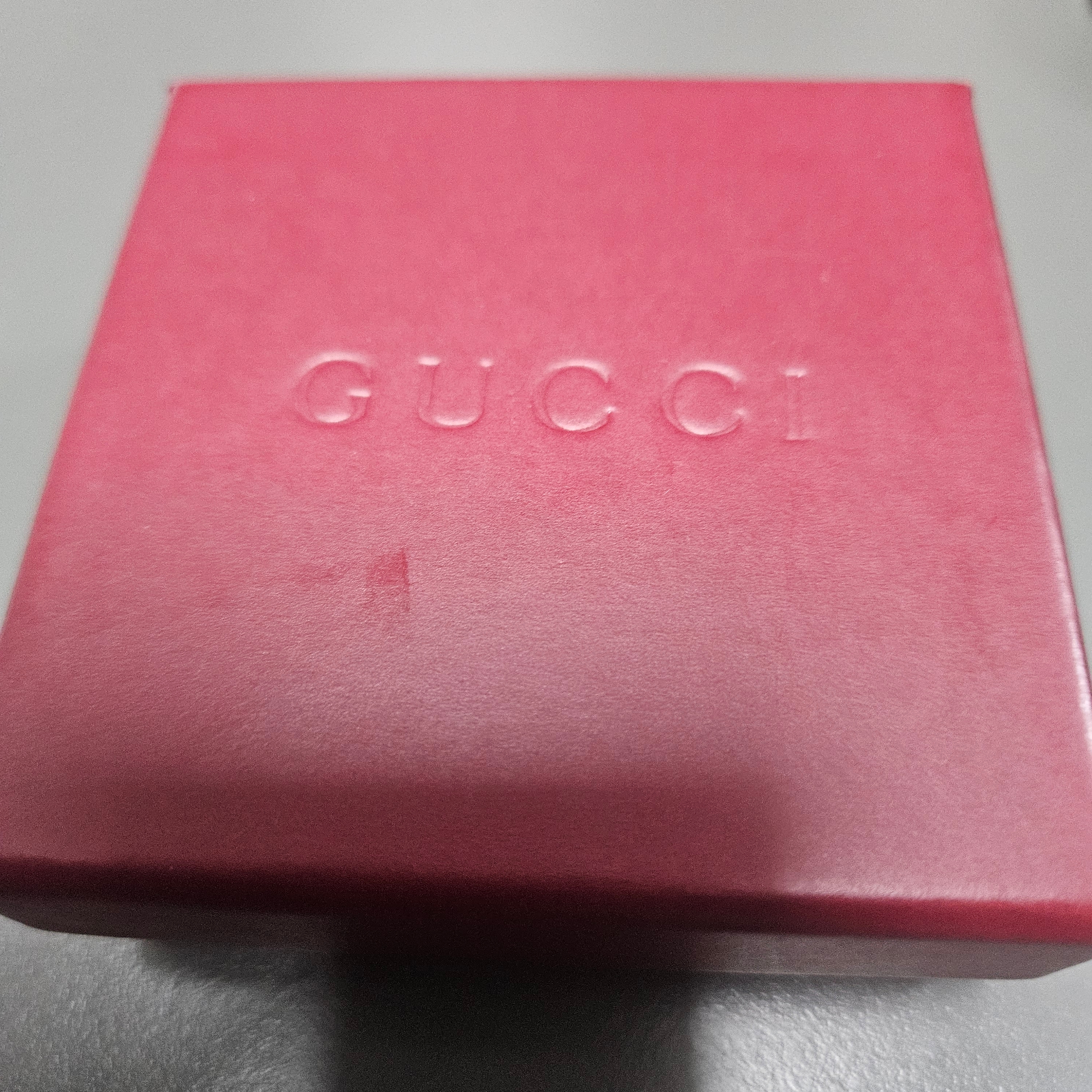 Gucci Interlocking G Pendant Necklace Silver 착용 스타일 - 2