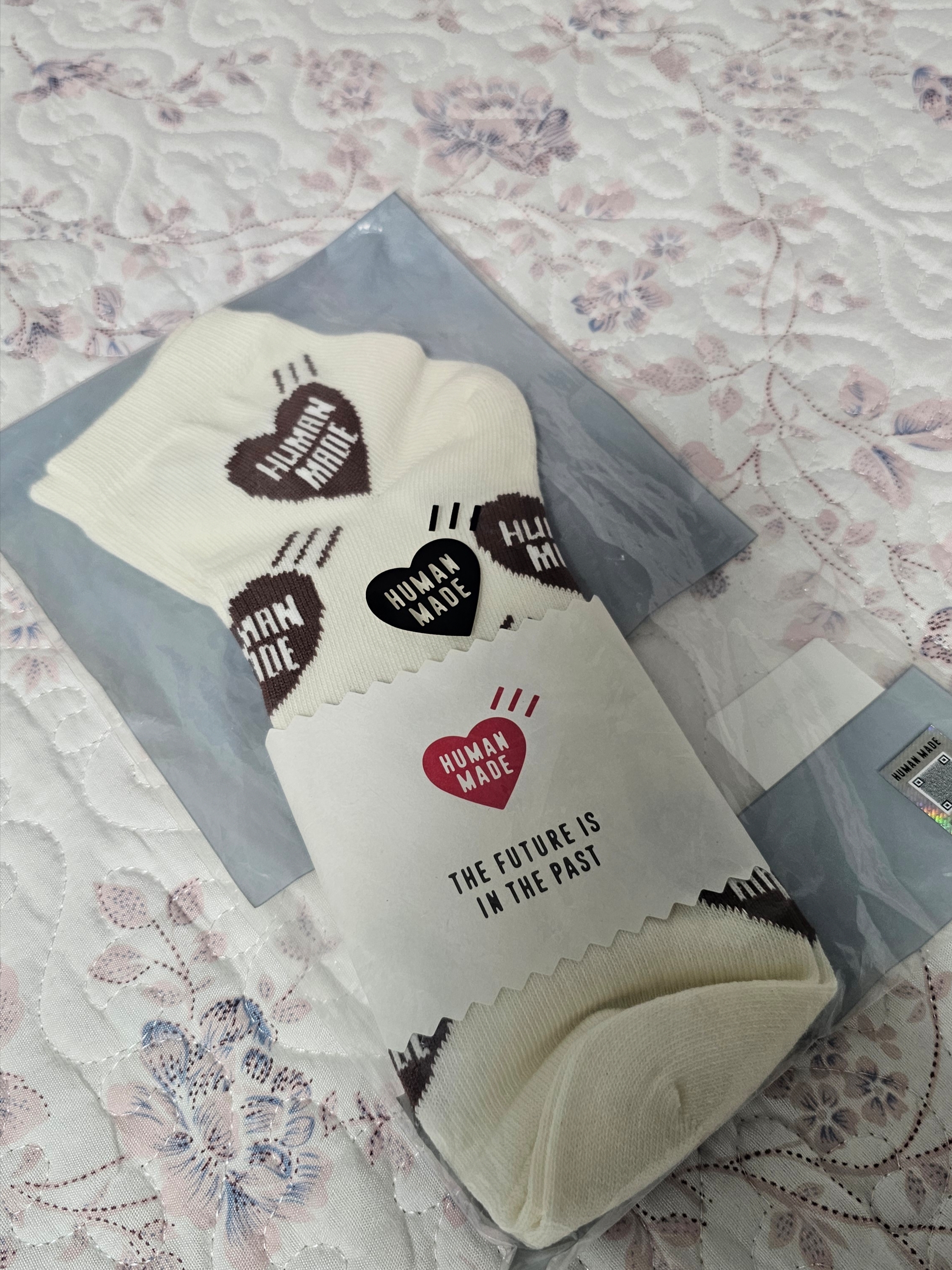 Human Made Heart Short Socks Brown 착용 스타일