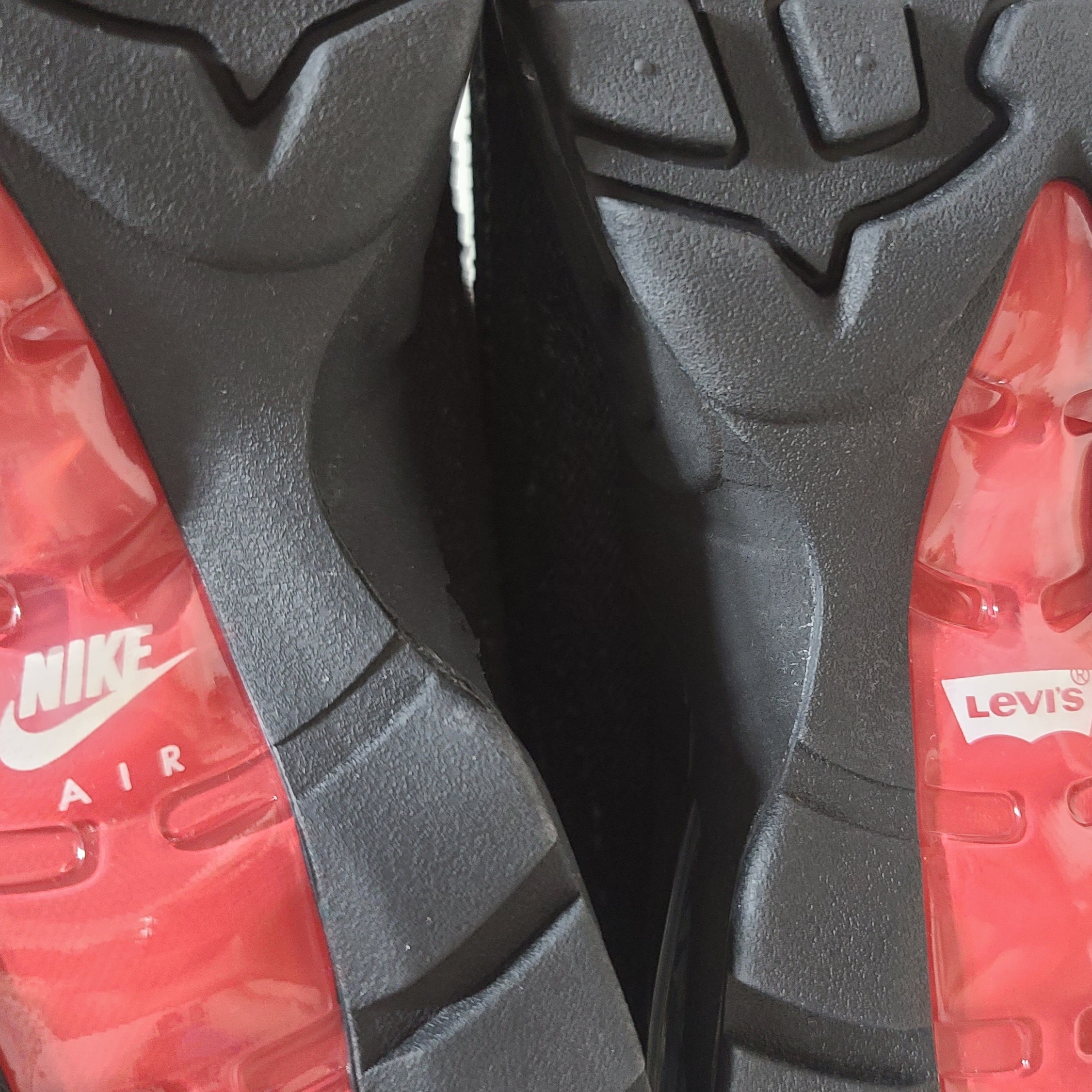 Nike x Levi's Air Max 95 Black 착용 스타일 - 5