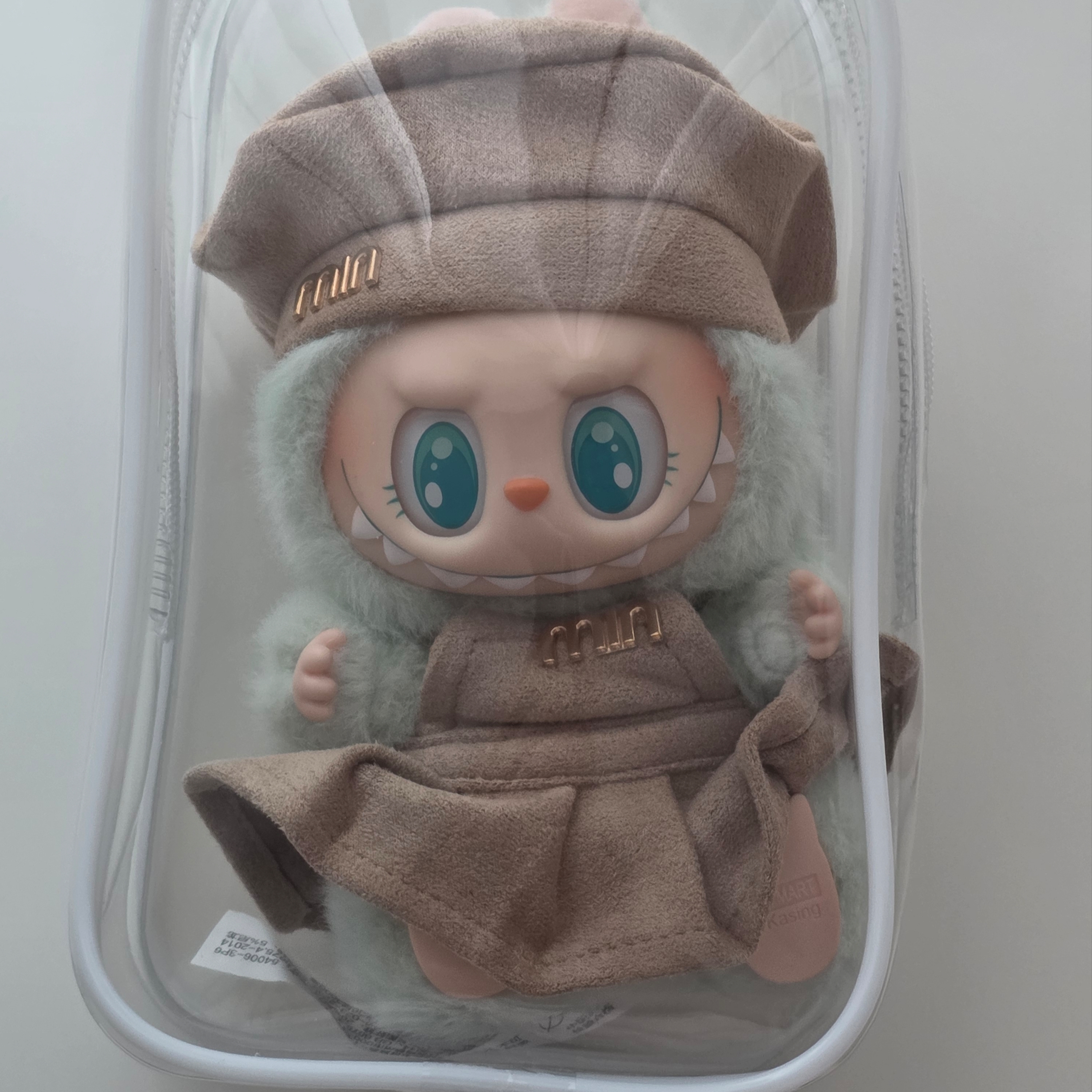Pop Mart Labubu Let's Play Together Doll Series Ququ Keyring (Opened Case), COS Quilted Micro Bag Light Pink 착용 스타일 - 2