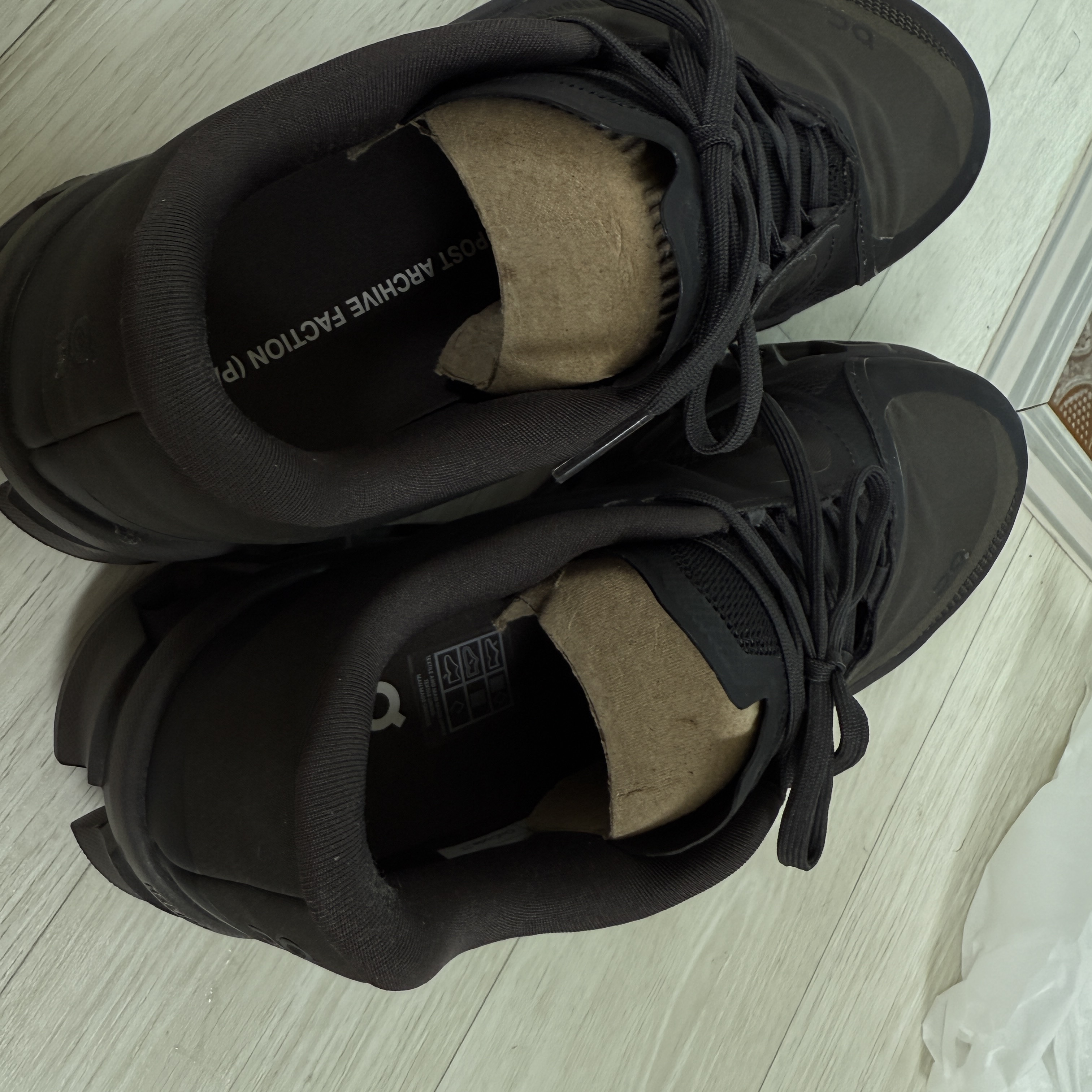 On Running x Post Archive Faction (Paf) Cloudmonster 2 Thorn Brown 착용 스타일