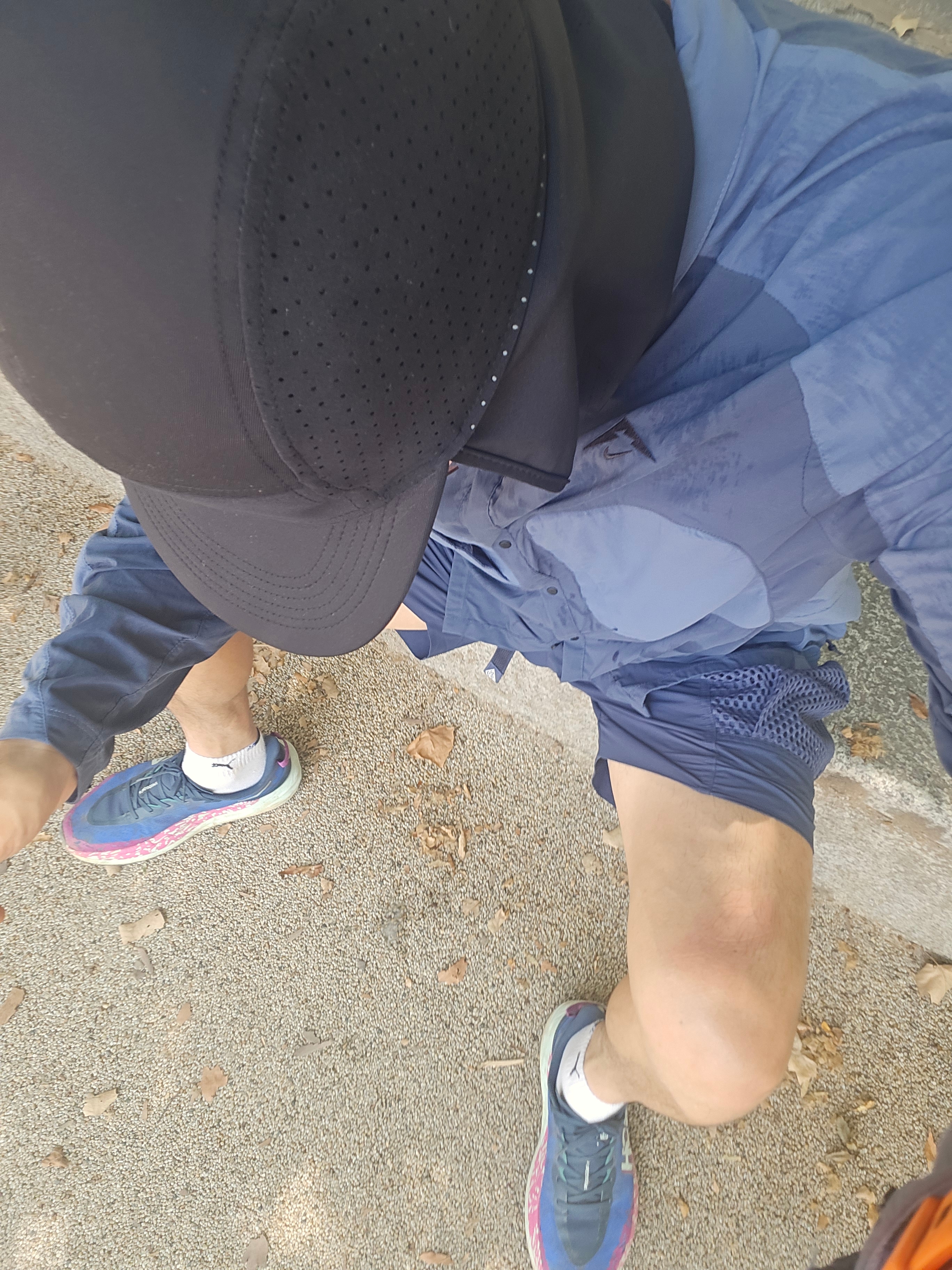 Nike ACG Fly Cap Black, Hoka Speedgoat 6 Stormy Skies Aqua Breeze - Wide 착용 스타일