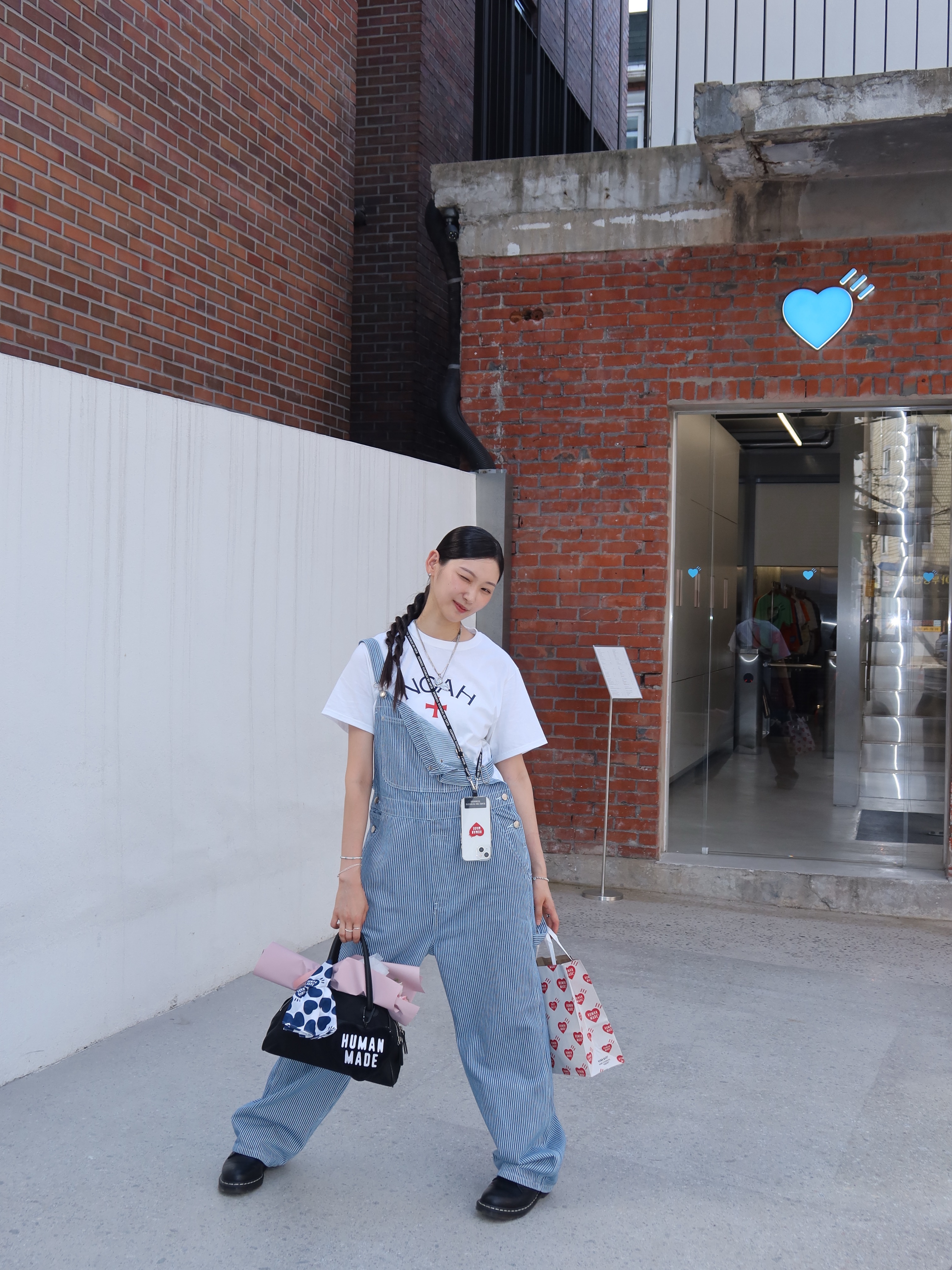 Human Made Heart Pass Holder Black, Human Made Heart Bandana Navy 착용 스타일