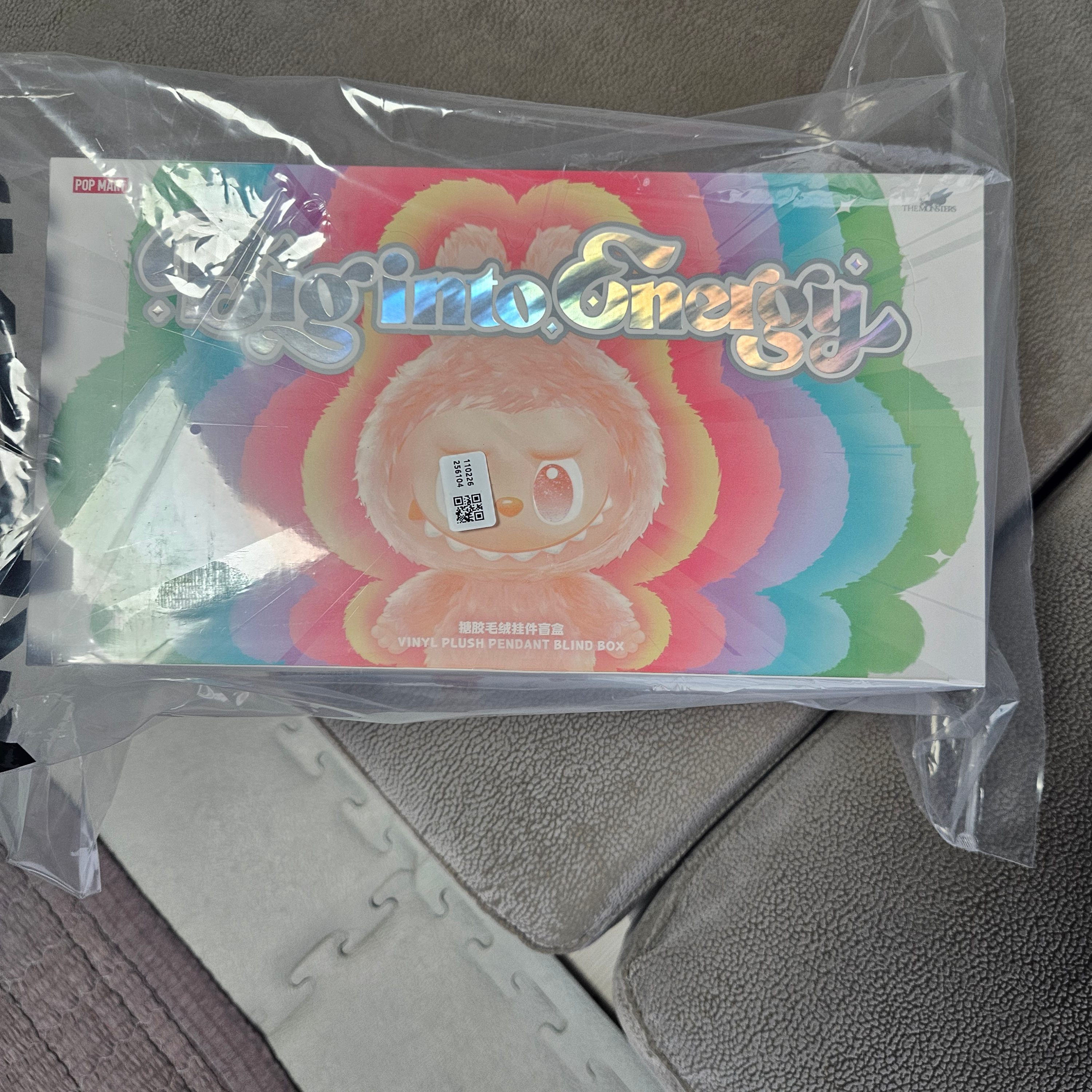Pop Mart Labubu The Monsters Highlight Series Sealed Case (6 Blind Boxes) 착용 스타일