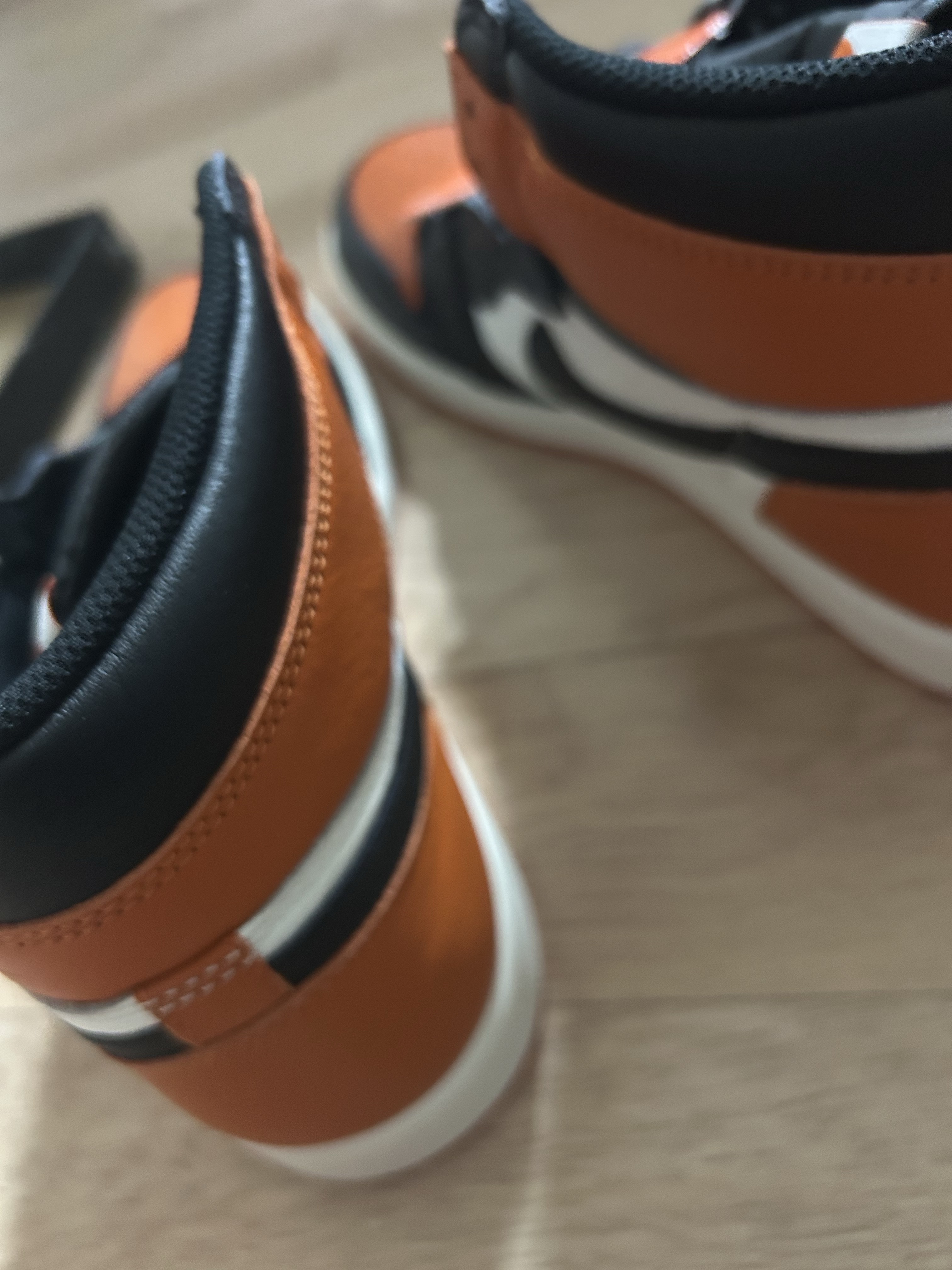 Jordan 1 Retro High OG Shattered Backboard 착용 스타일