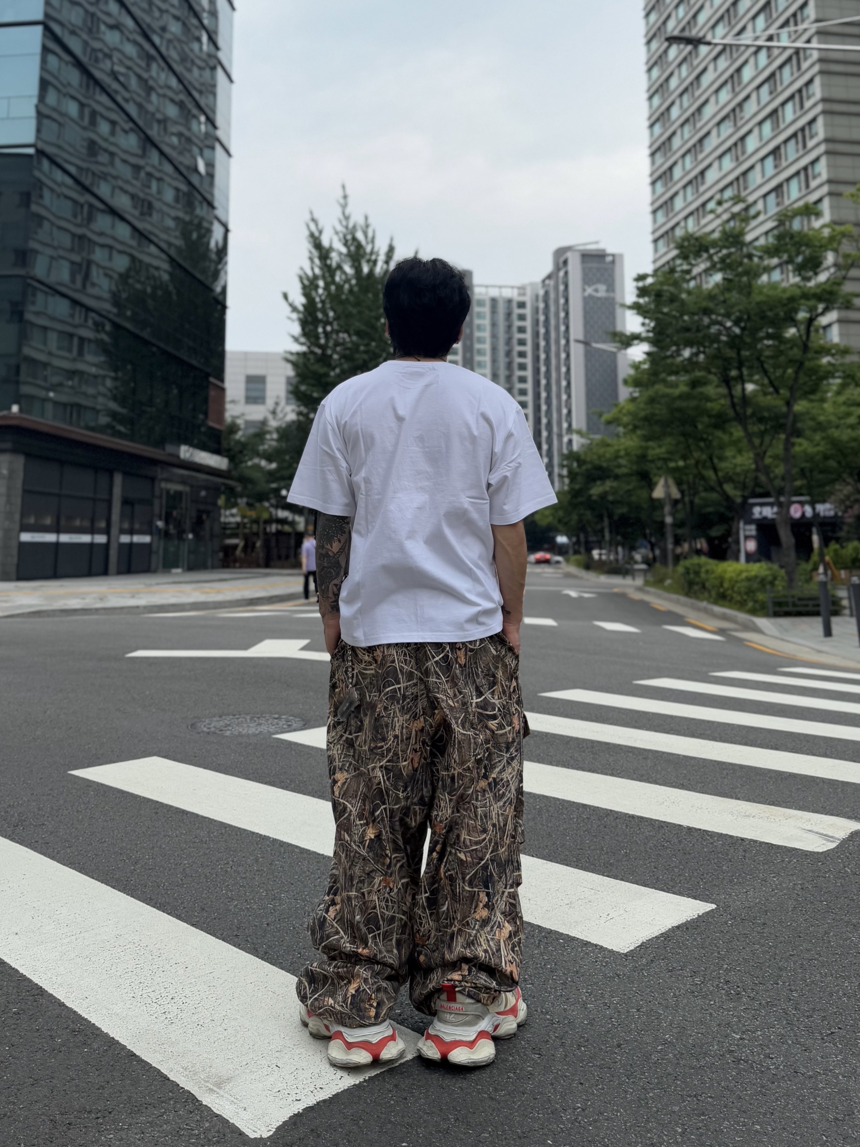 Wapworks Utility 3T Lite Cargo Realtree, Balenciaga Cargo Sneakers Beige Grey Red 착용 스타일 - 6
