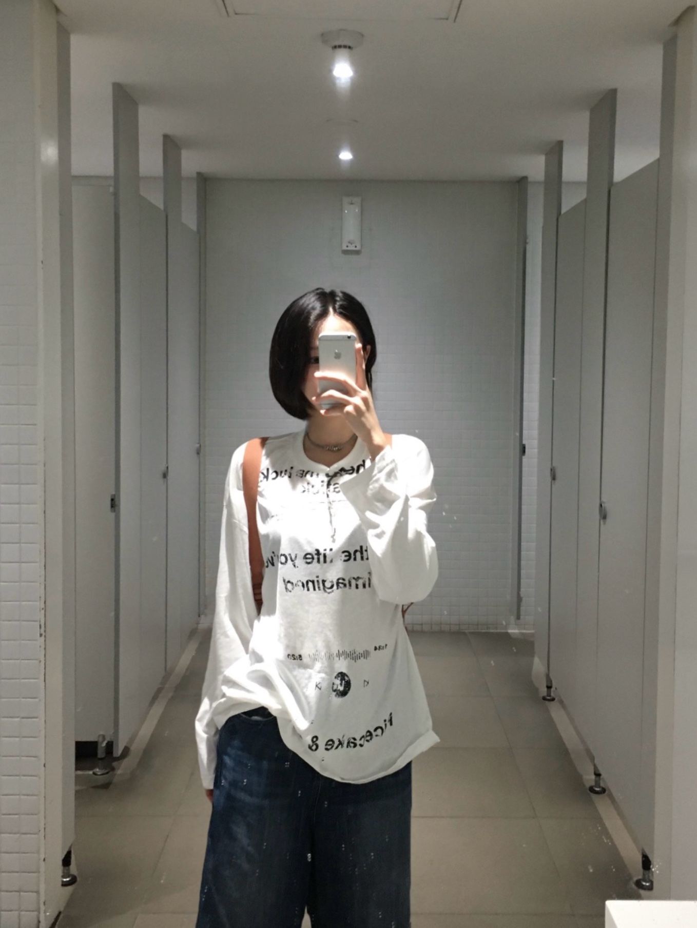 (W) Mischief Denim Bermuda Pants Indigo 착용 스타일