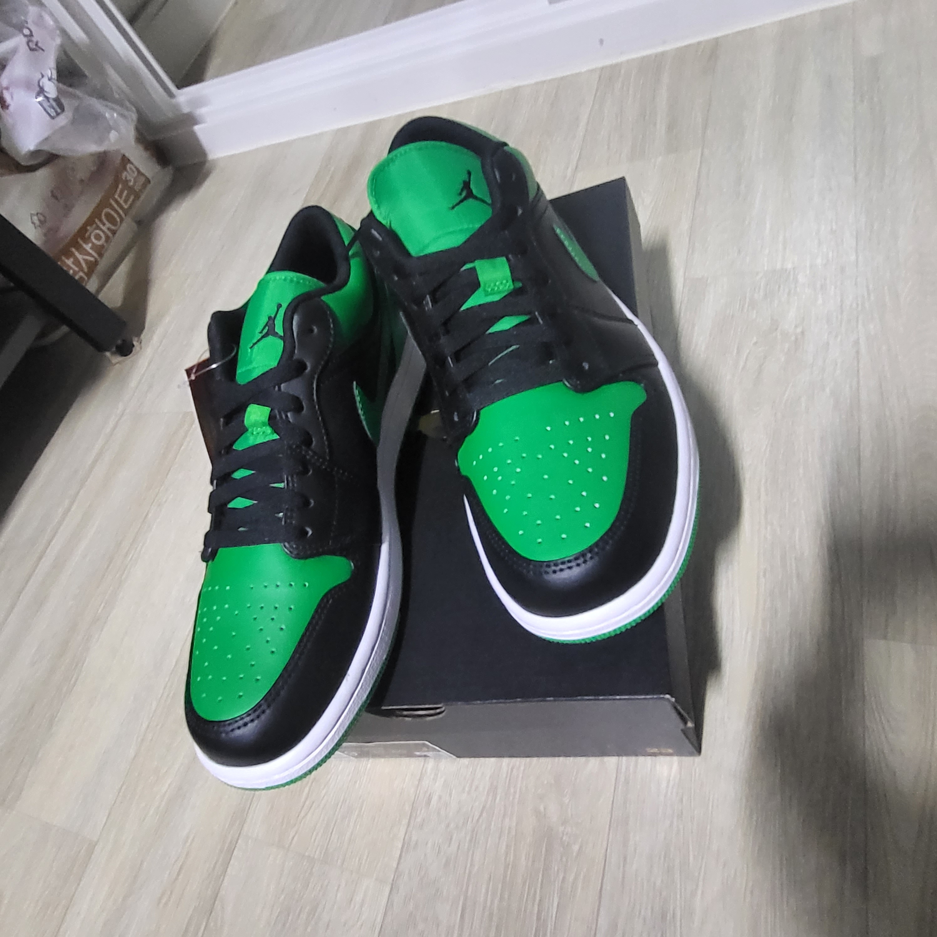 (GS) Jordan 1 Low Green Toe, Jordan 1 Low Green Toe 착용 스타일 - 1