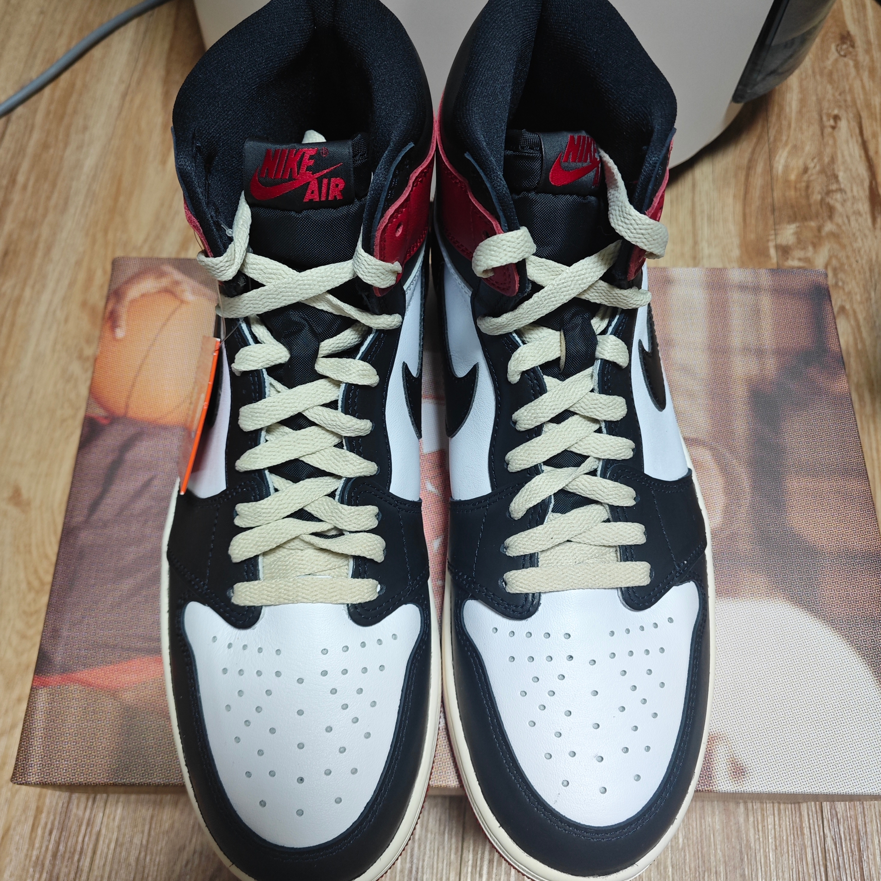 Jordan 1 Retro High OG Black Toe 착용 스타일