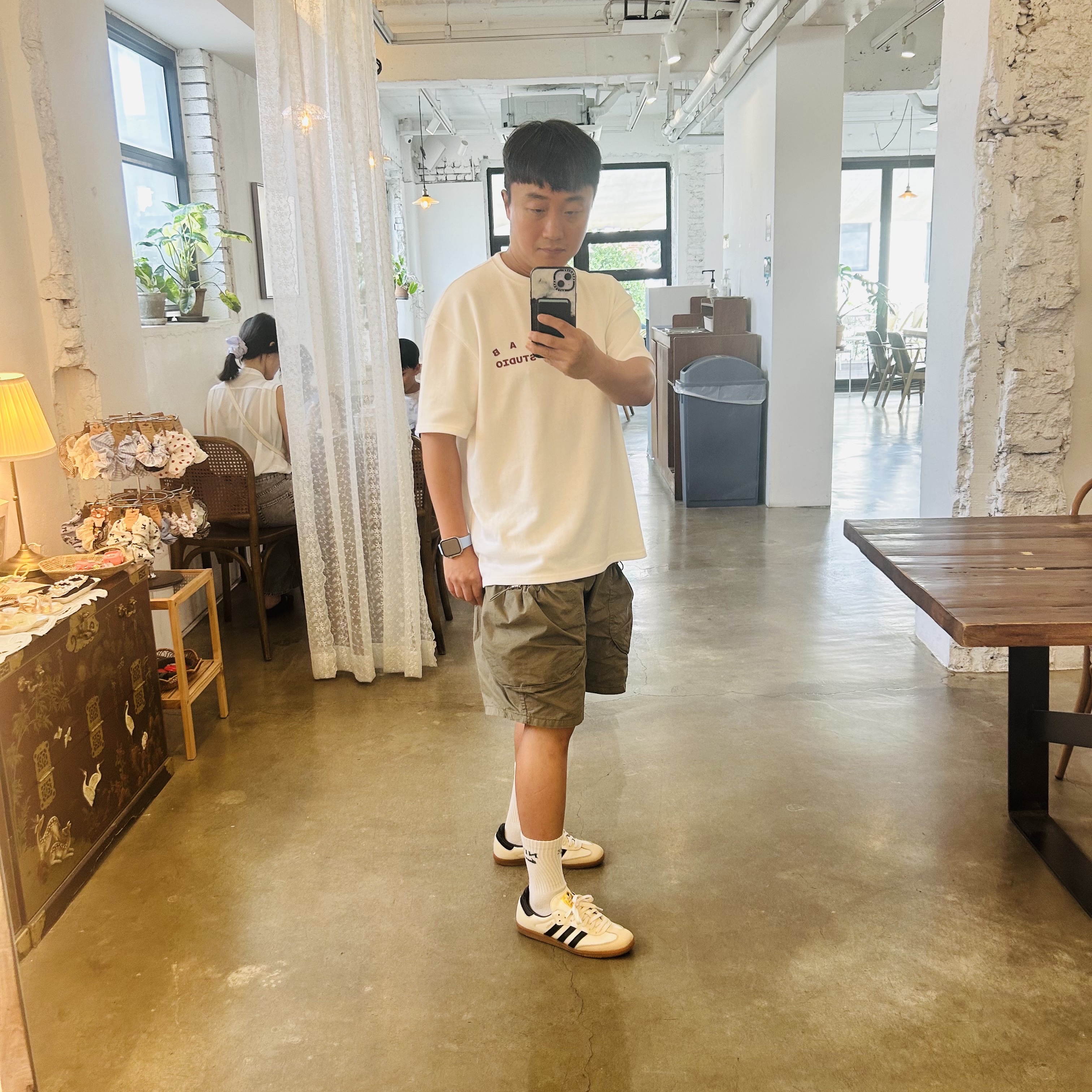 (W) Adidas Samba OG Cream White Core Black 착용 스타일
