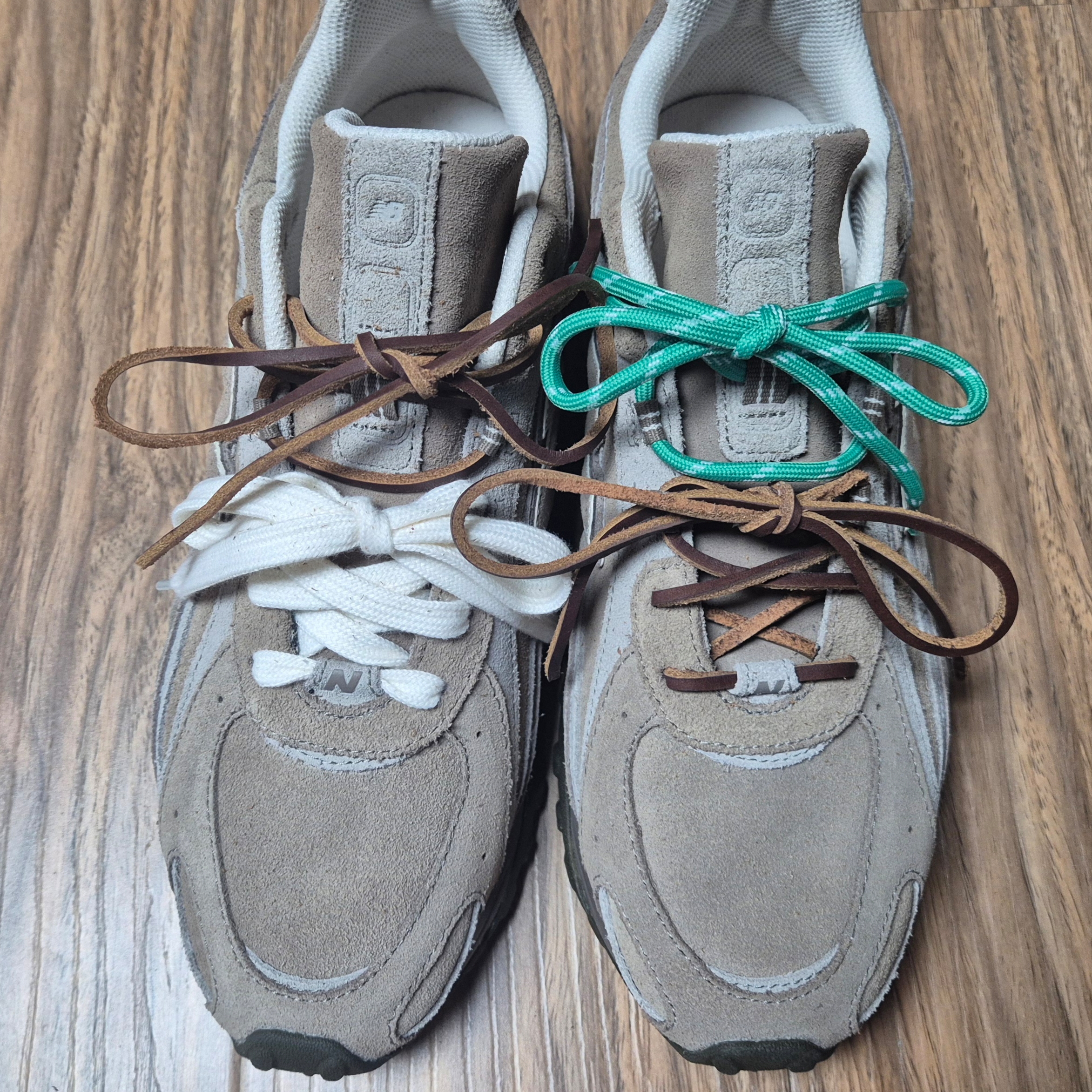 New Balance 204L Suede Mushroom Arid Stone 착용 스타일