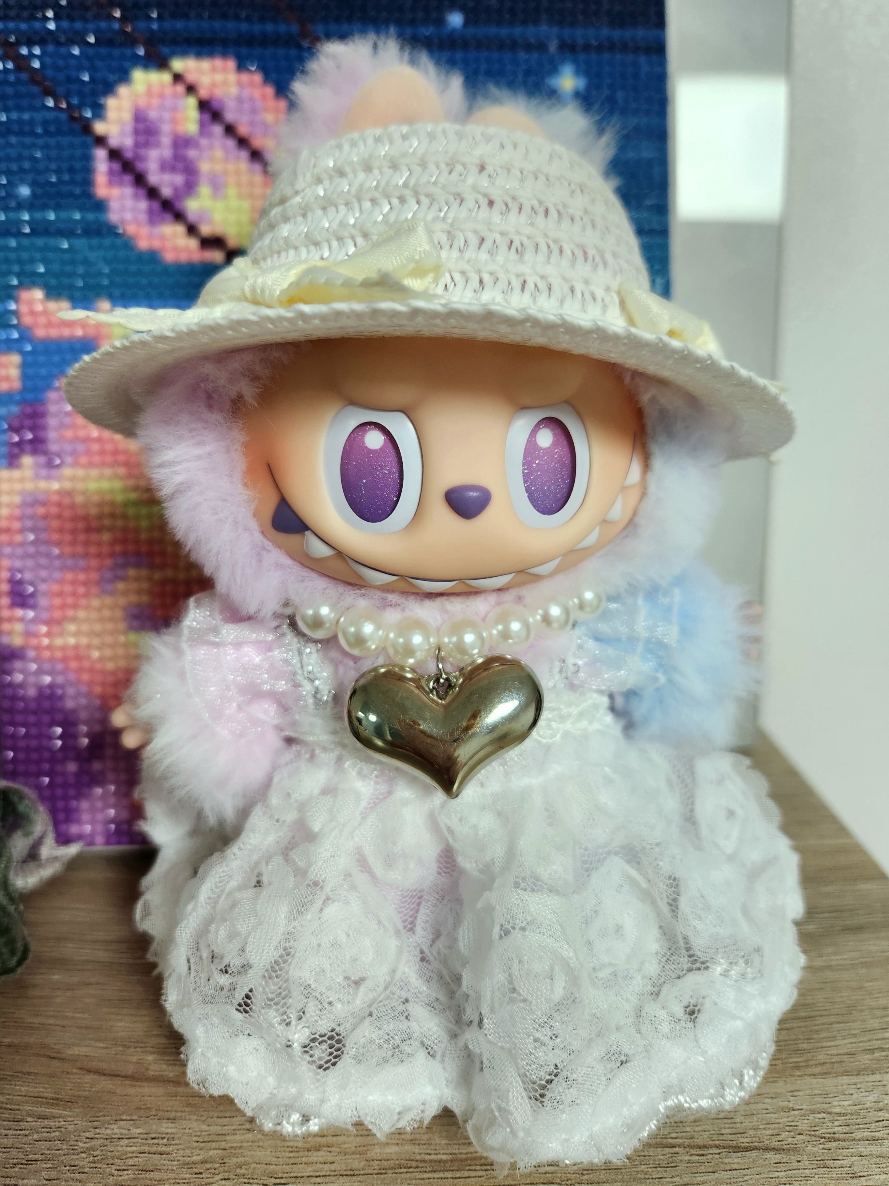 Pop Mart Labubu The Monsters Highlight Series Luck Keyring (Opened Case) 착용 스타일