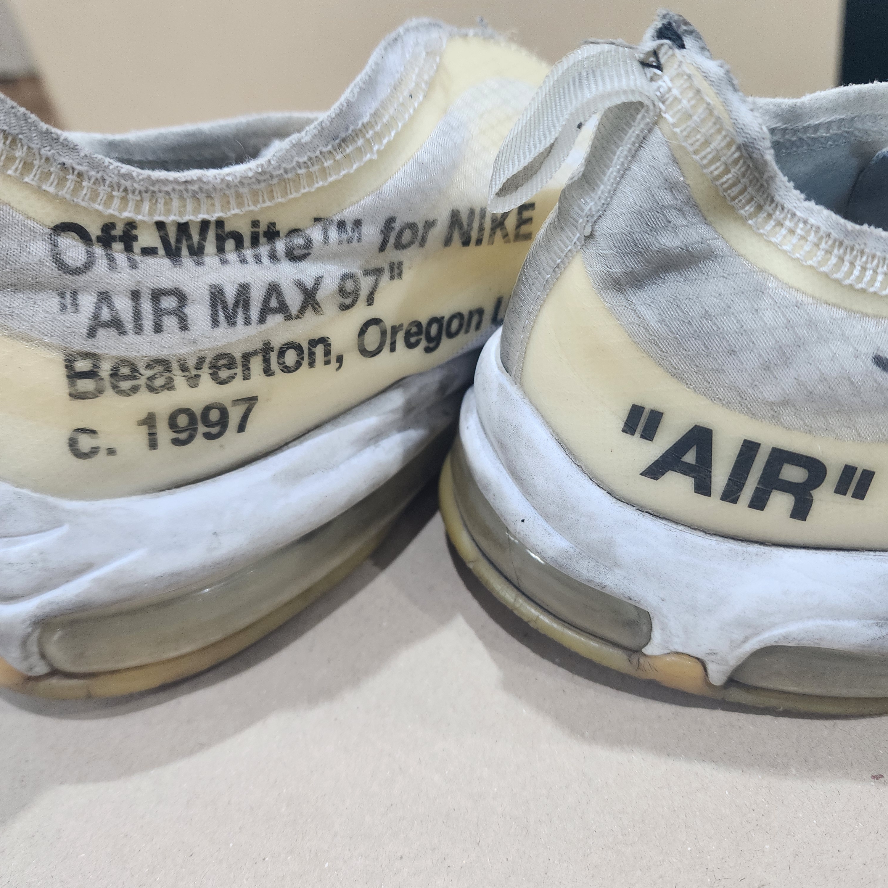 Nike x Off-White Air Max 97 OG The Ten 착용 스타일