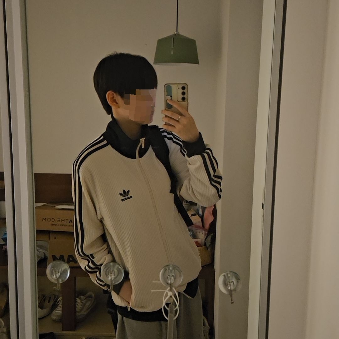 Adidas Waffle Beckenbauer Track Top Wonder White - KR Sizing, [S등급] Refurbished Galaxy S23 FE 256GB Cream 착용 스타일 - 2