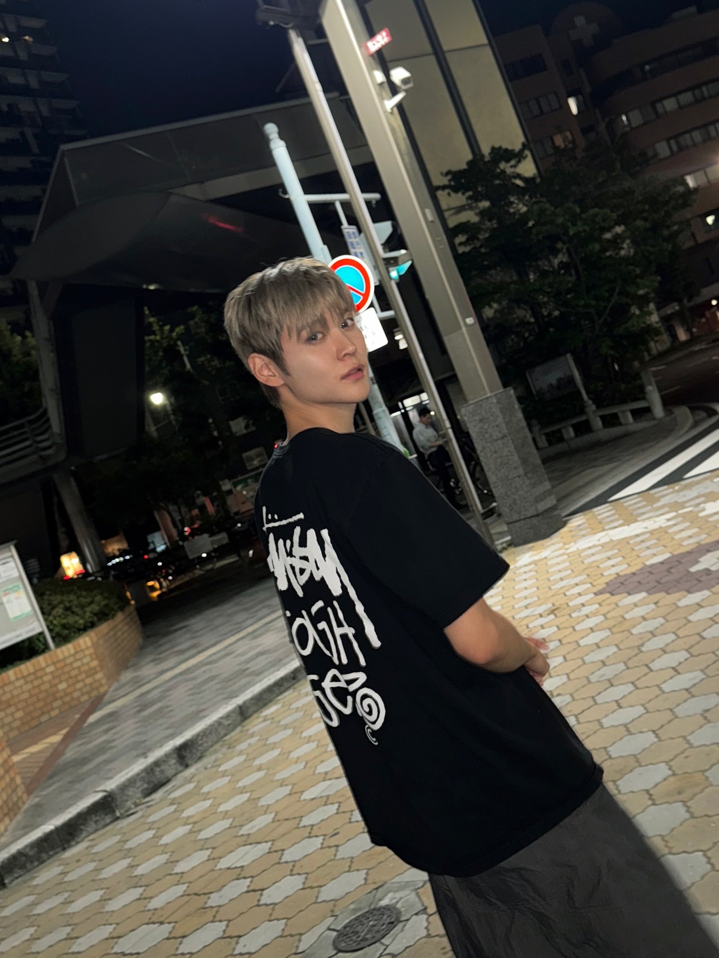 Stussy Tough Gear T-Shirt Black 착용 스타일 - 2
