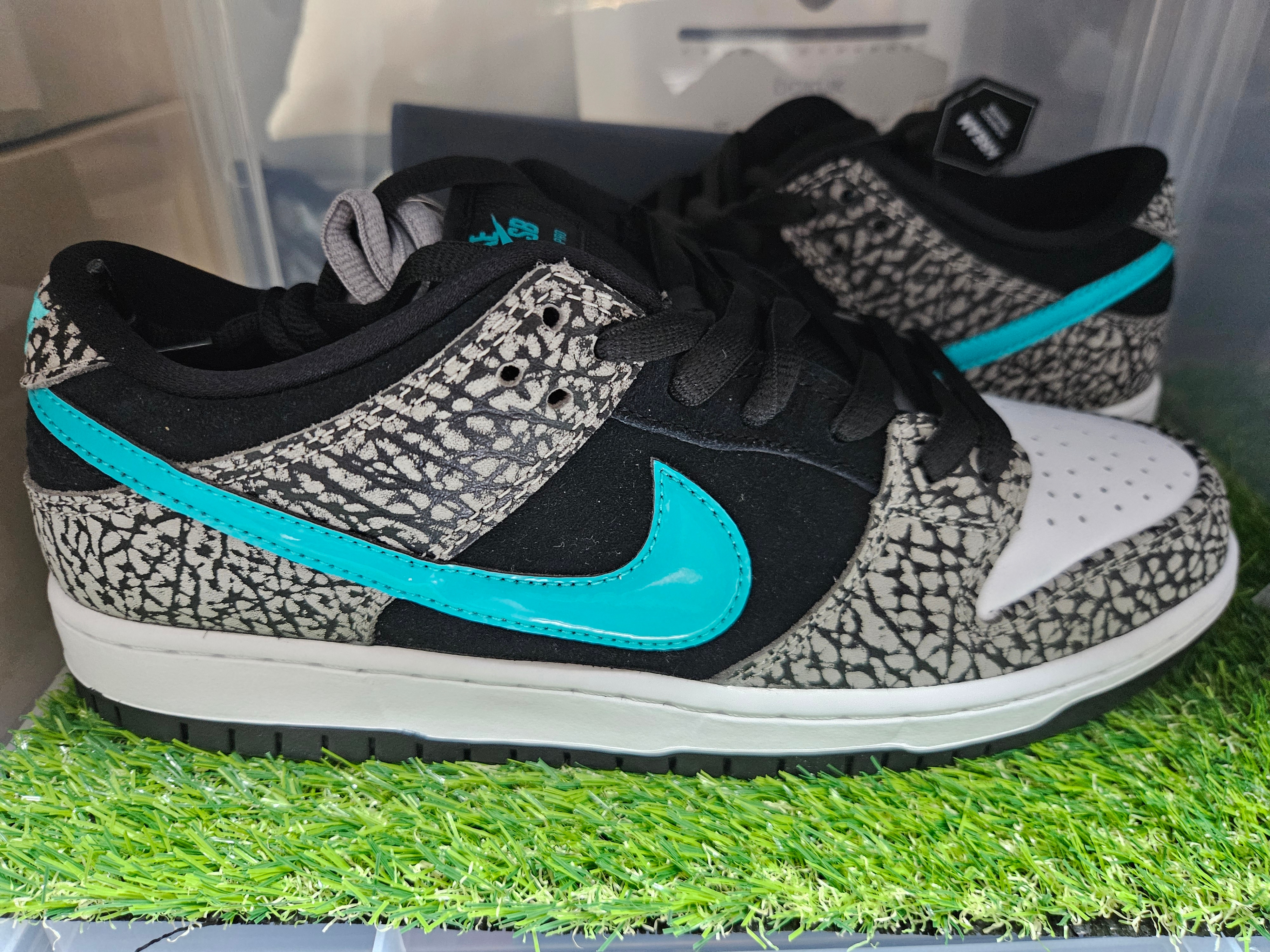 Nike SB Dunk Low Pro Clear Jade 착용 스타일