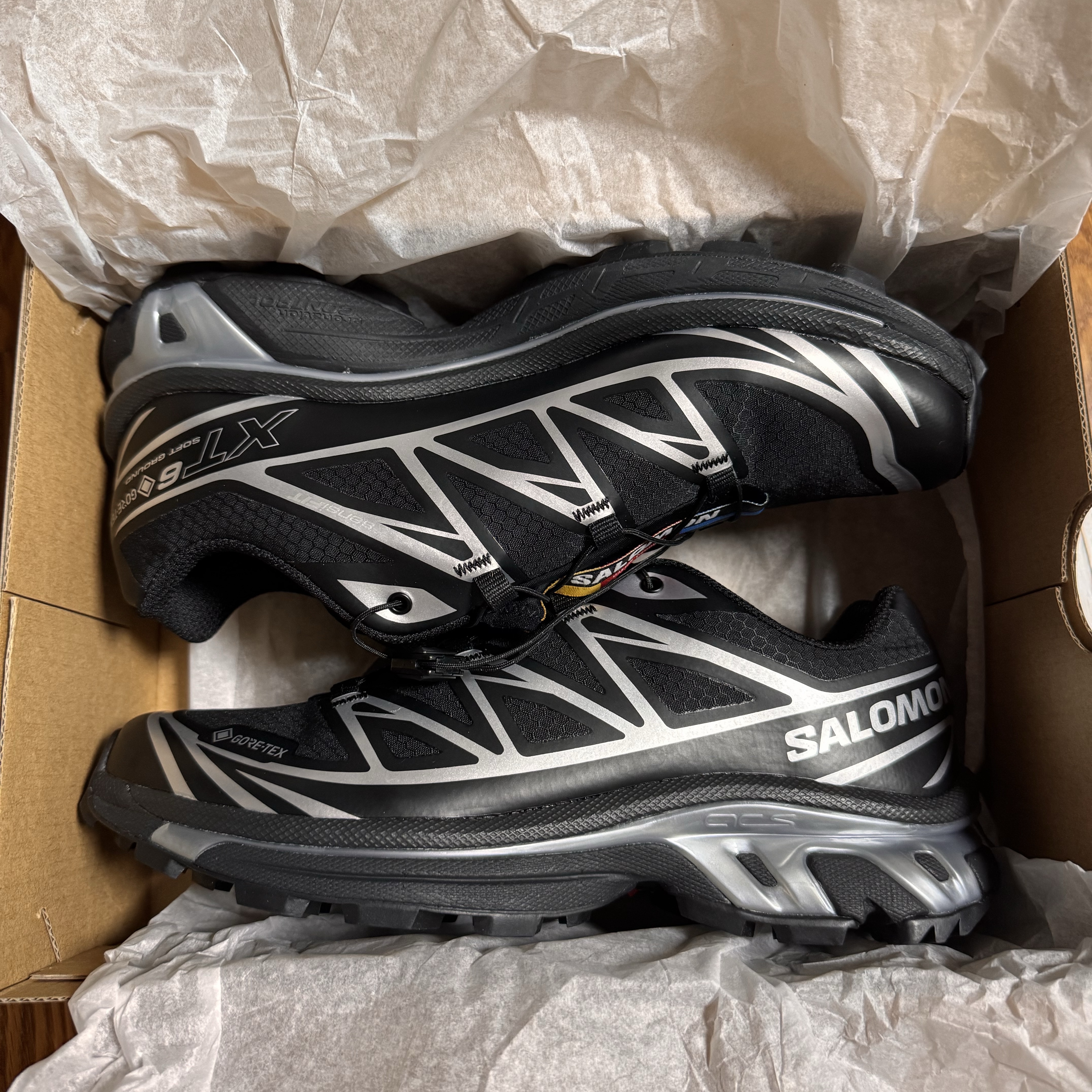 Salomon XT-6 GTX Black Silver 착용 스타일