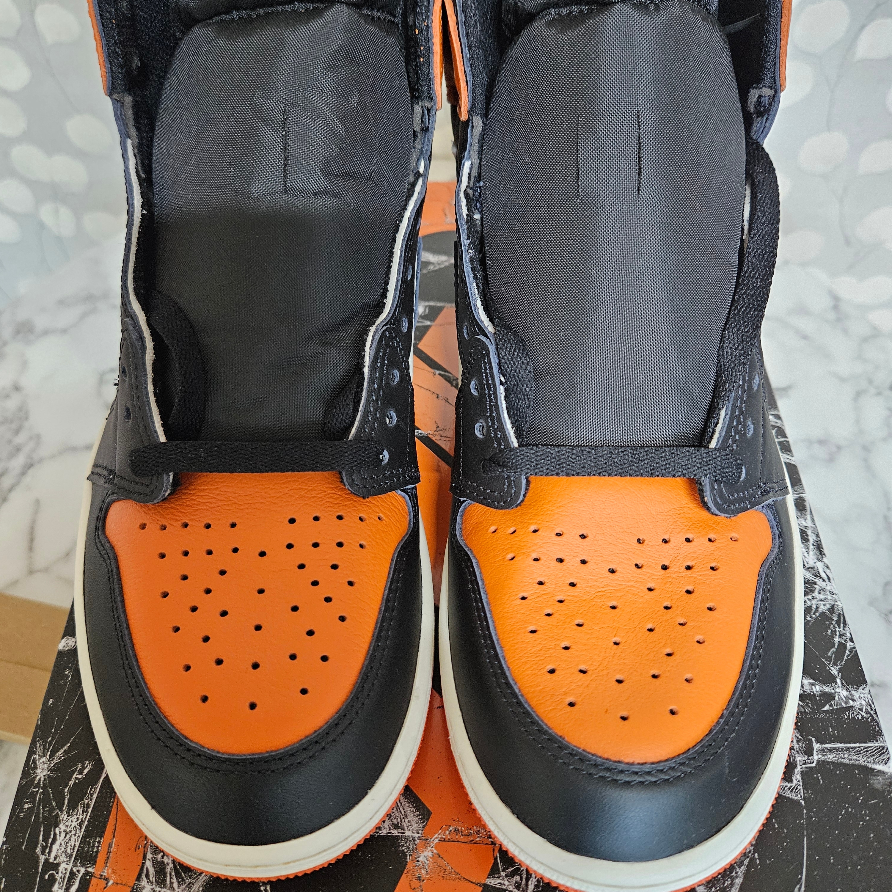Jordan 1 Retro High OG Shattered Backboard 착용 스타일 - 3