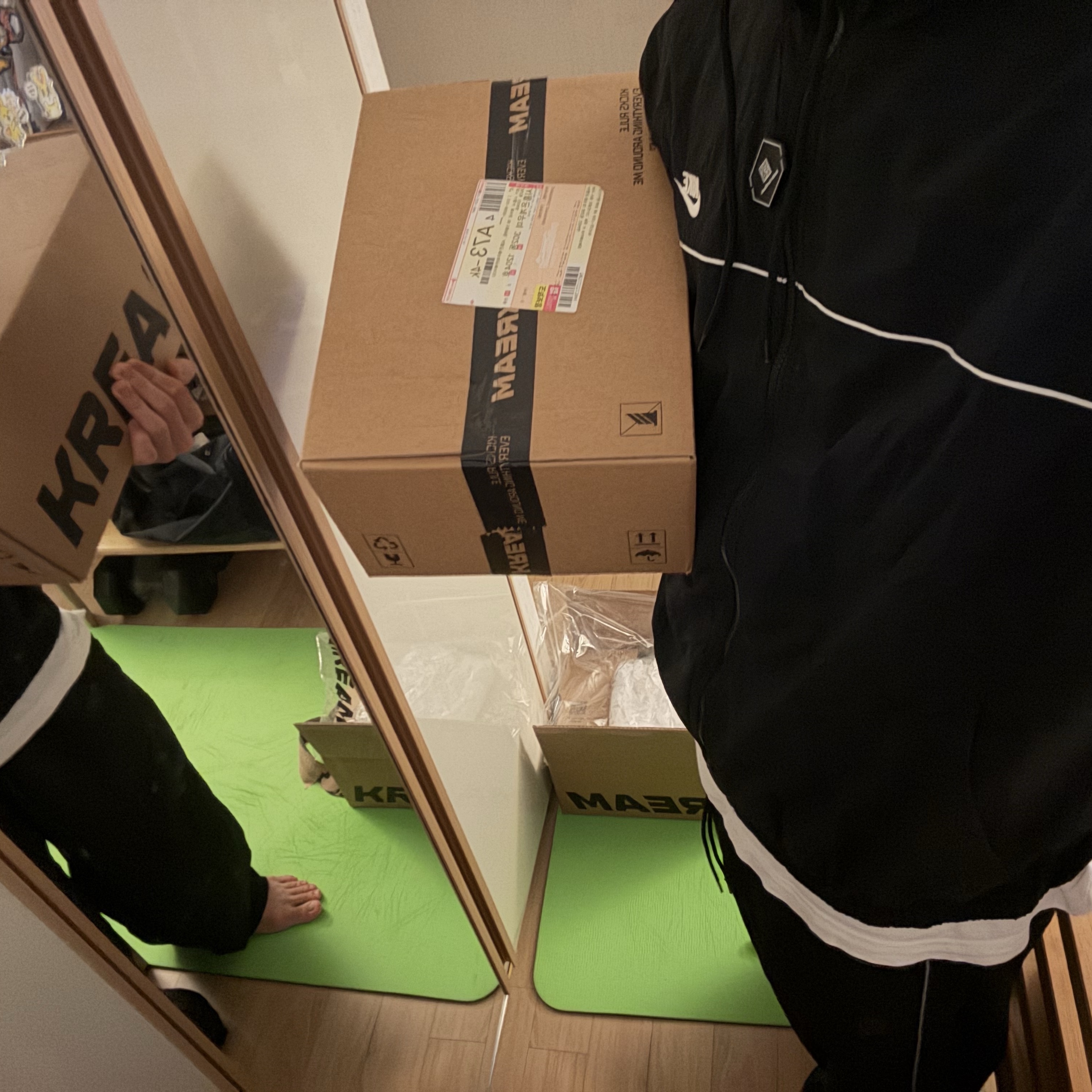Nike Club Hooded Jacket Black White - Asia, Polyteru Human Index Index Track Pants Black/White 착용 스타일 - 2