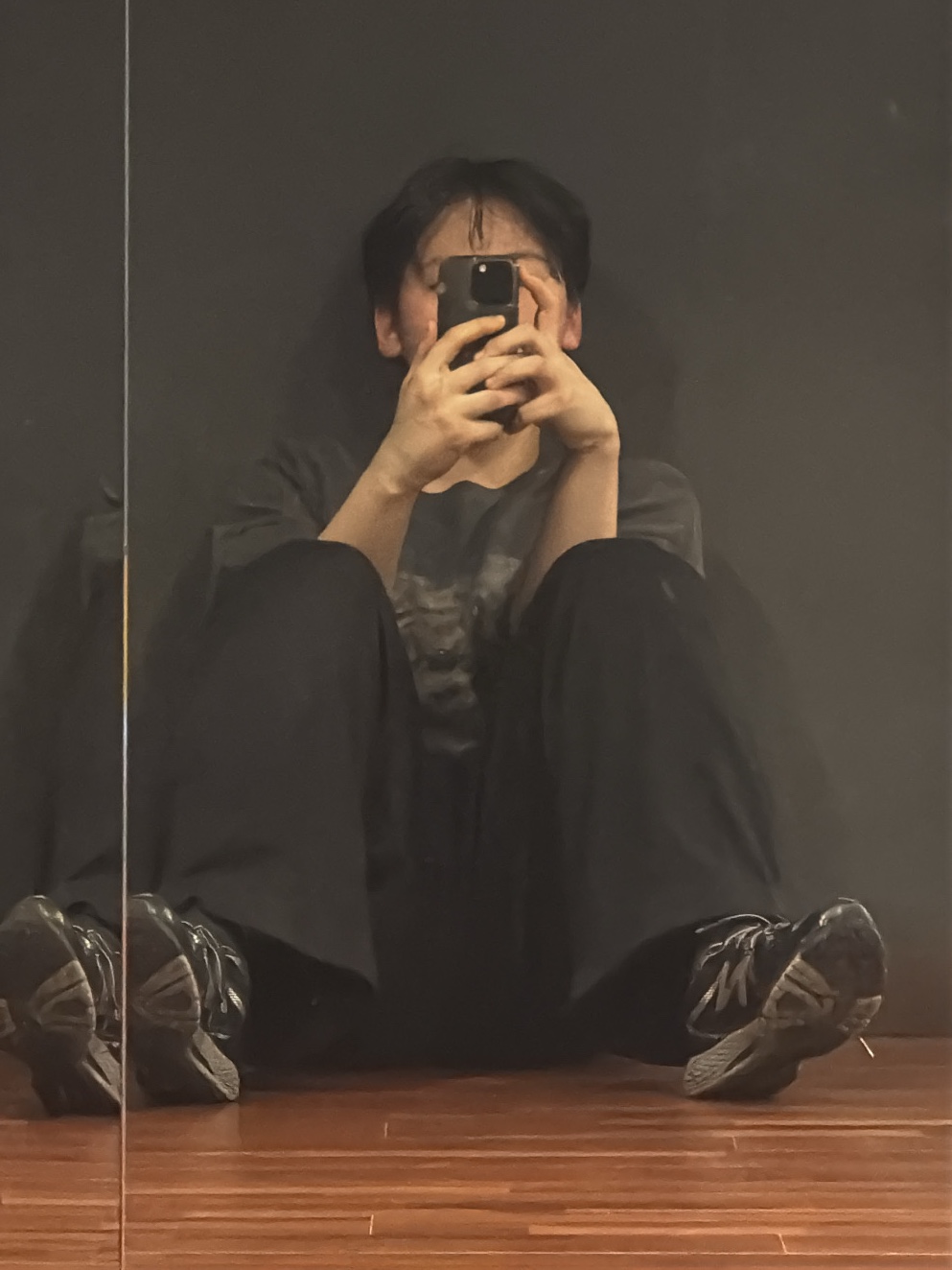 New Balance 860v2 Black Grey 착용 스타일