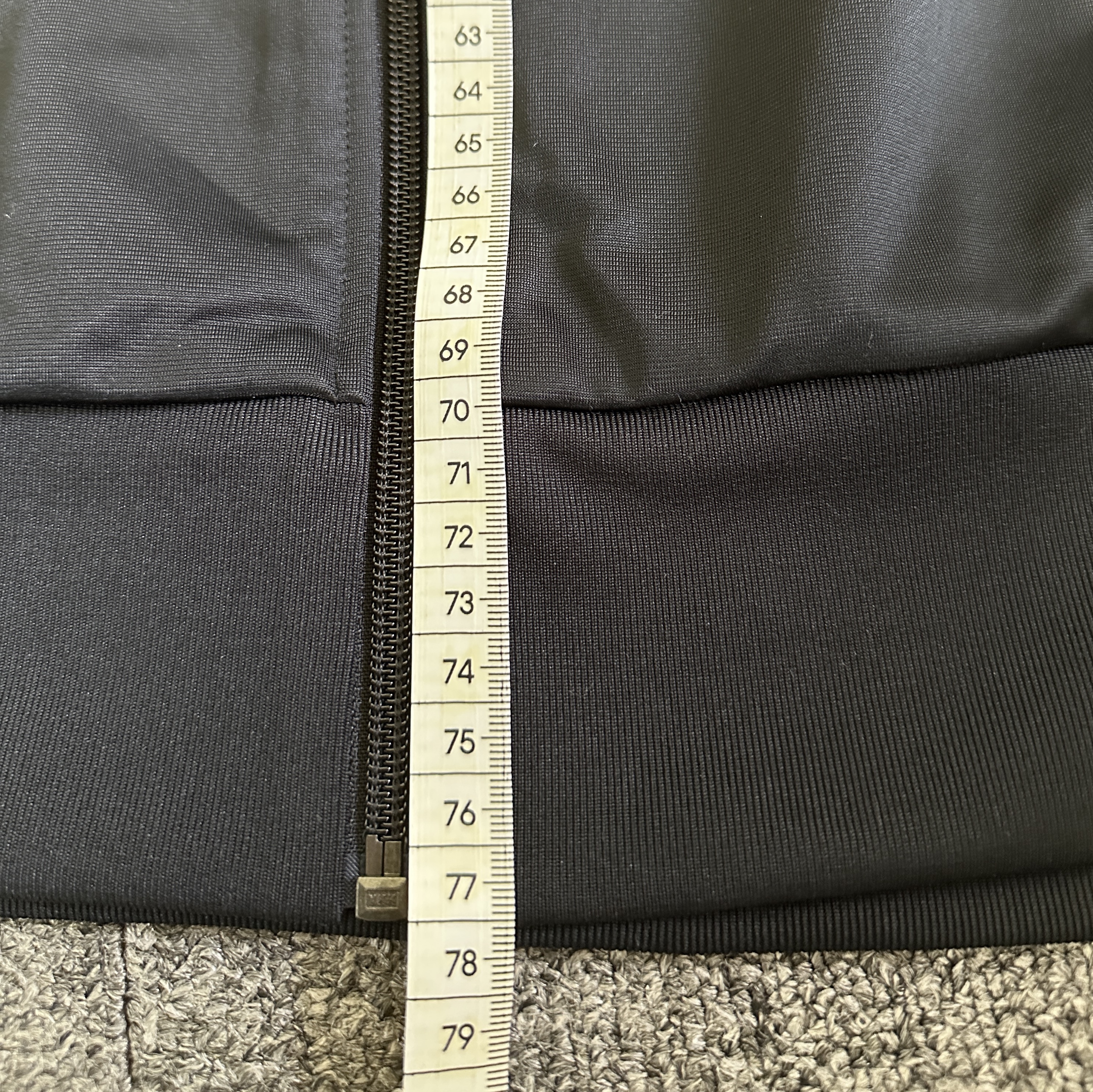 Adidas x Oasis Tour Firebird Track Top Black - US Sizing 착용 스타일 - 3