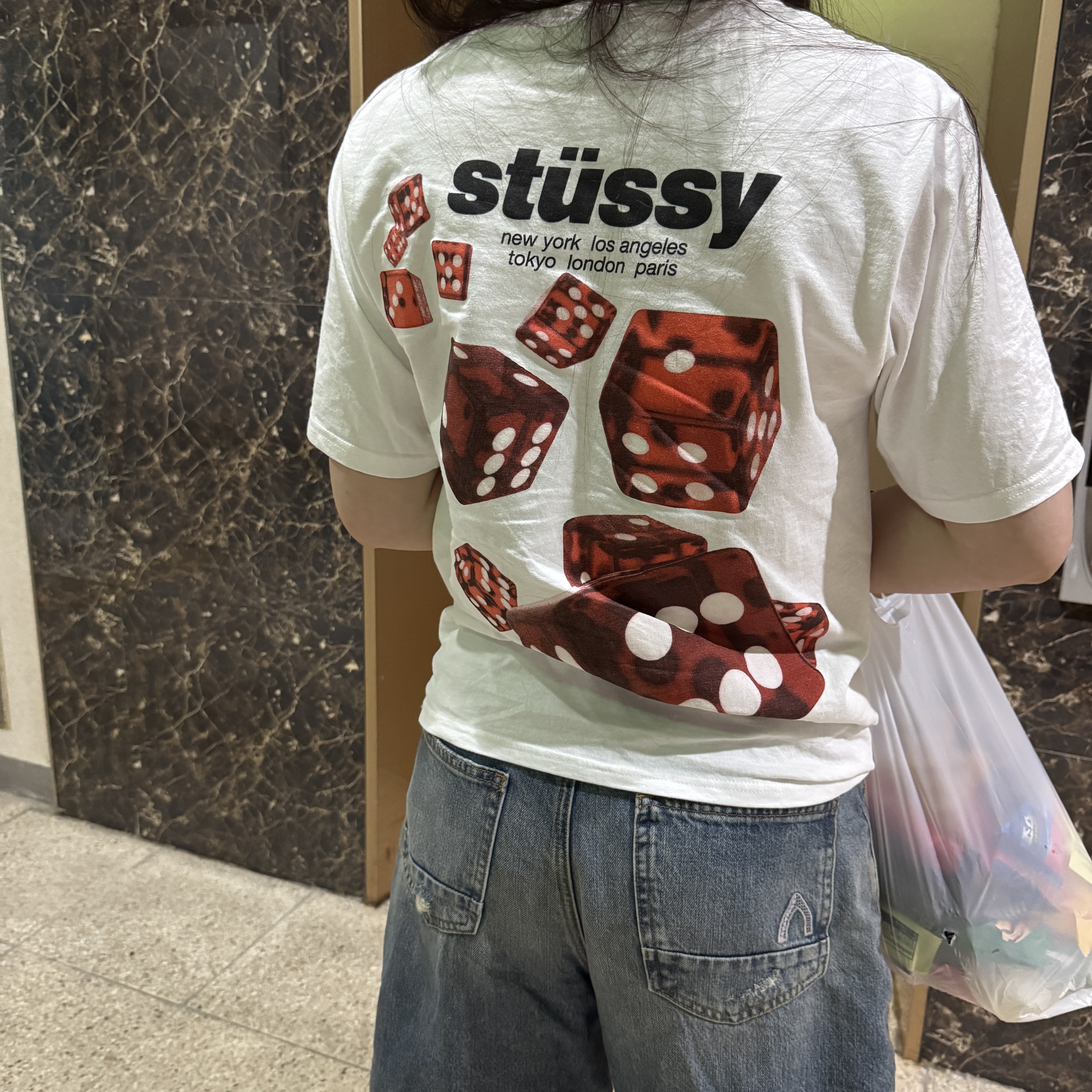 Stussy Rollers T-Shirt White 착용 스타일