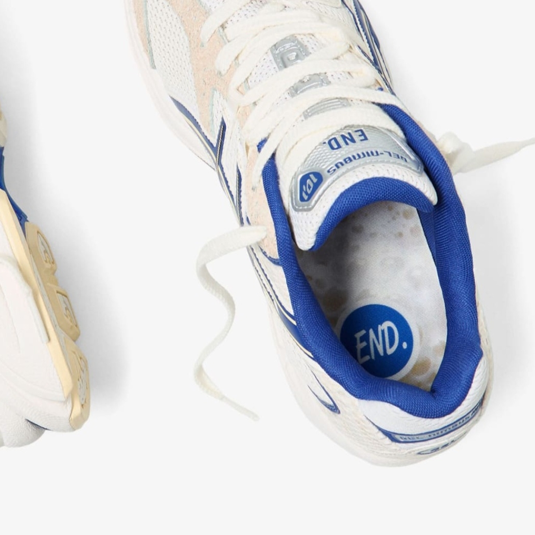 Asics x END. Gel-Nimbus 10.1 Snow White Sodalite Blue 착용 스타일 - 4