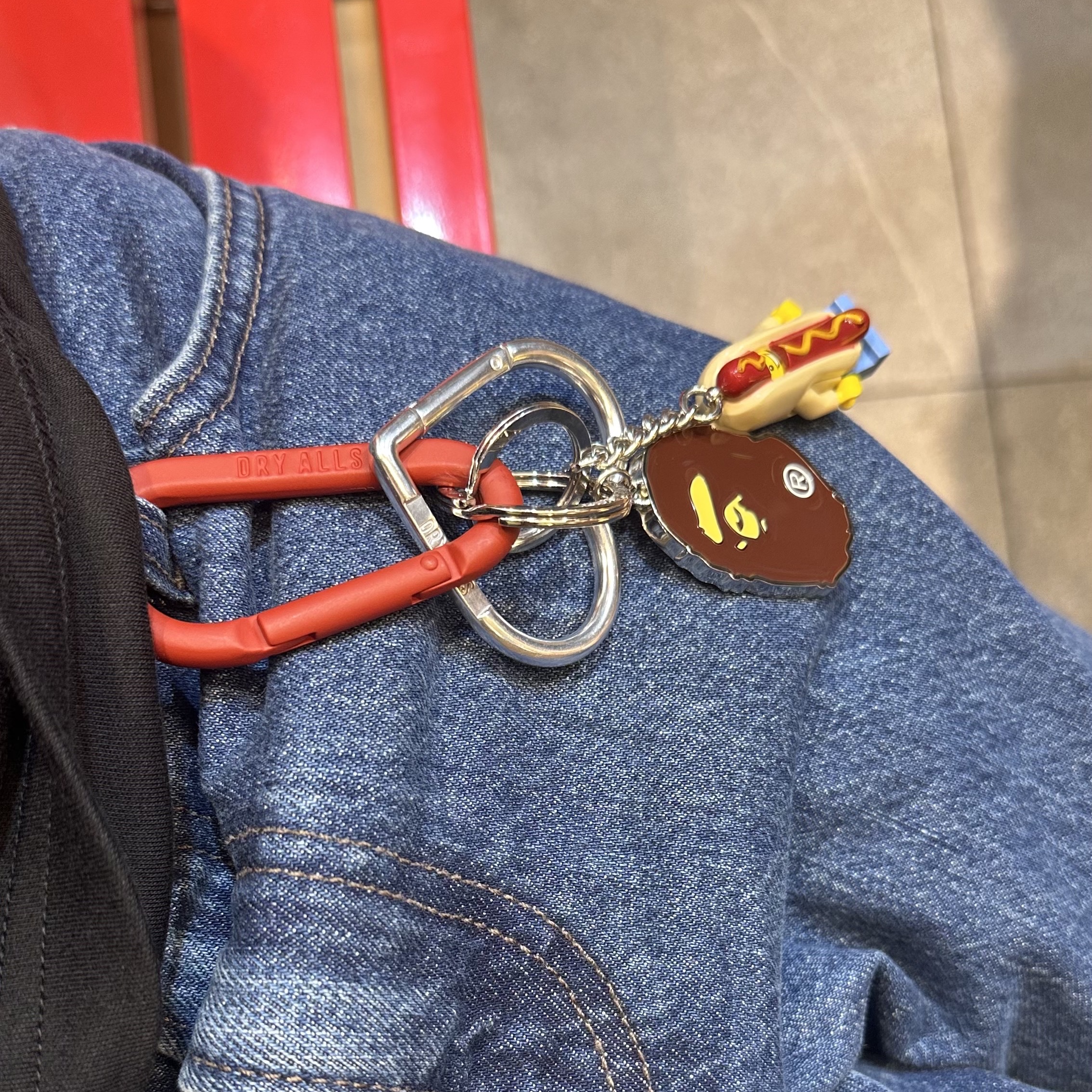 Human Made Heart Carabiner Silver 착용 스타일