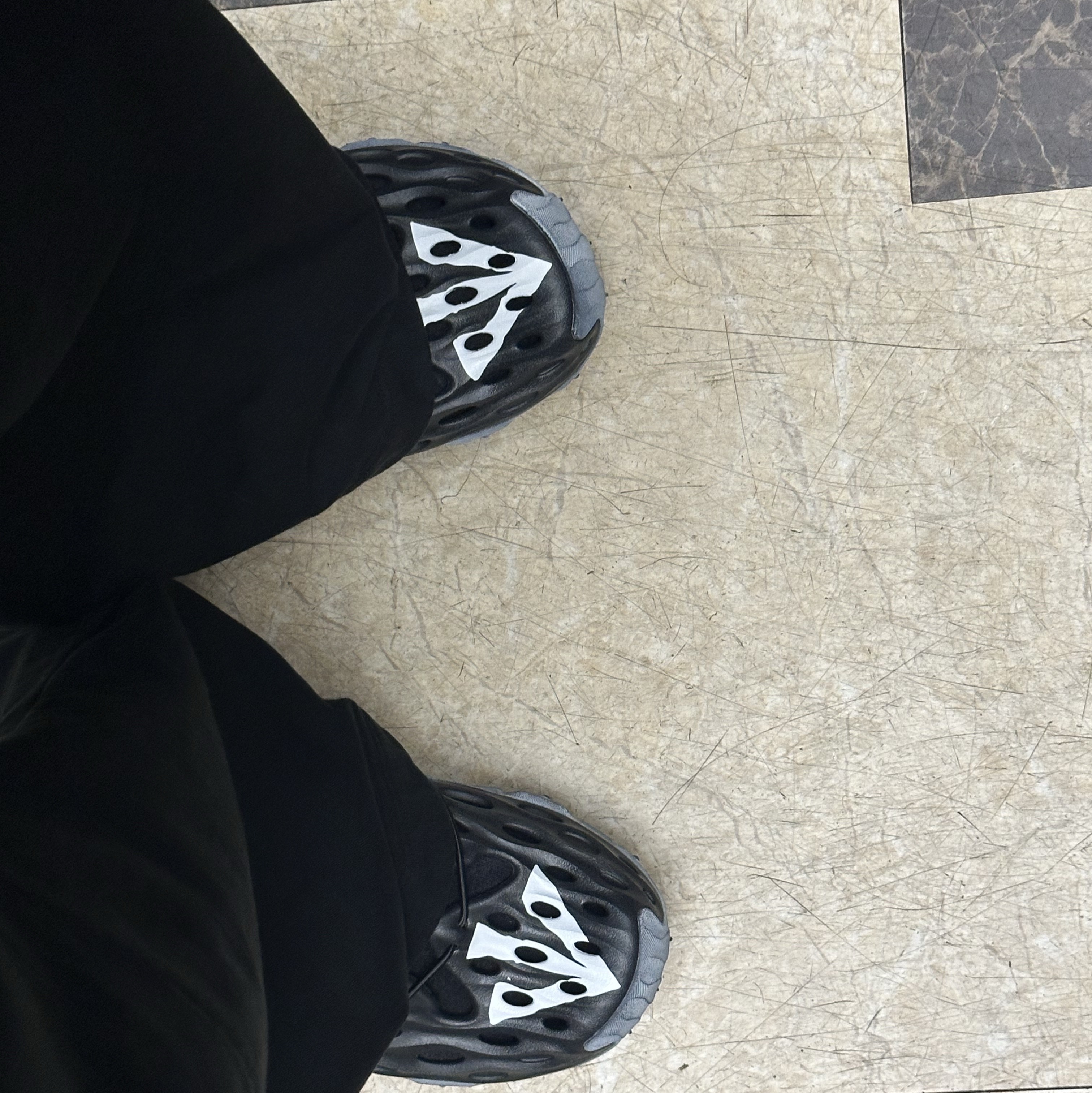 Merrell x Eastlogue Hydro Moc AT Cage Black White, Polyteru Human Index Index Sweatpants Black ์ฐฉ์ฉ ์คํ์ผ