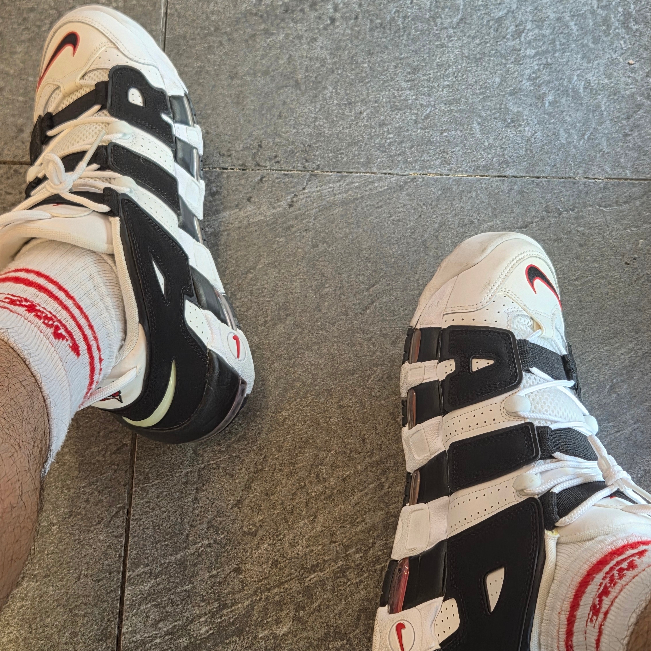 Nike Air More Uptempo Scottie Pippen 착용 스타일 - 2