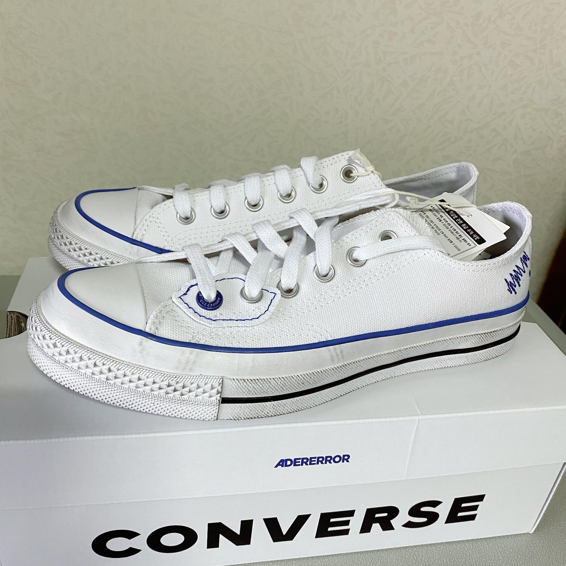 Converse x Ader Error Sig; Chuck 70 Low White Blue 착용 스타일