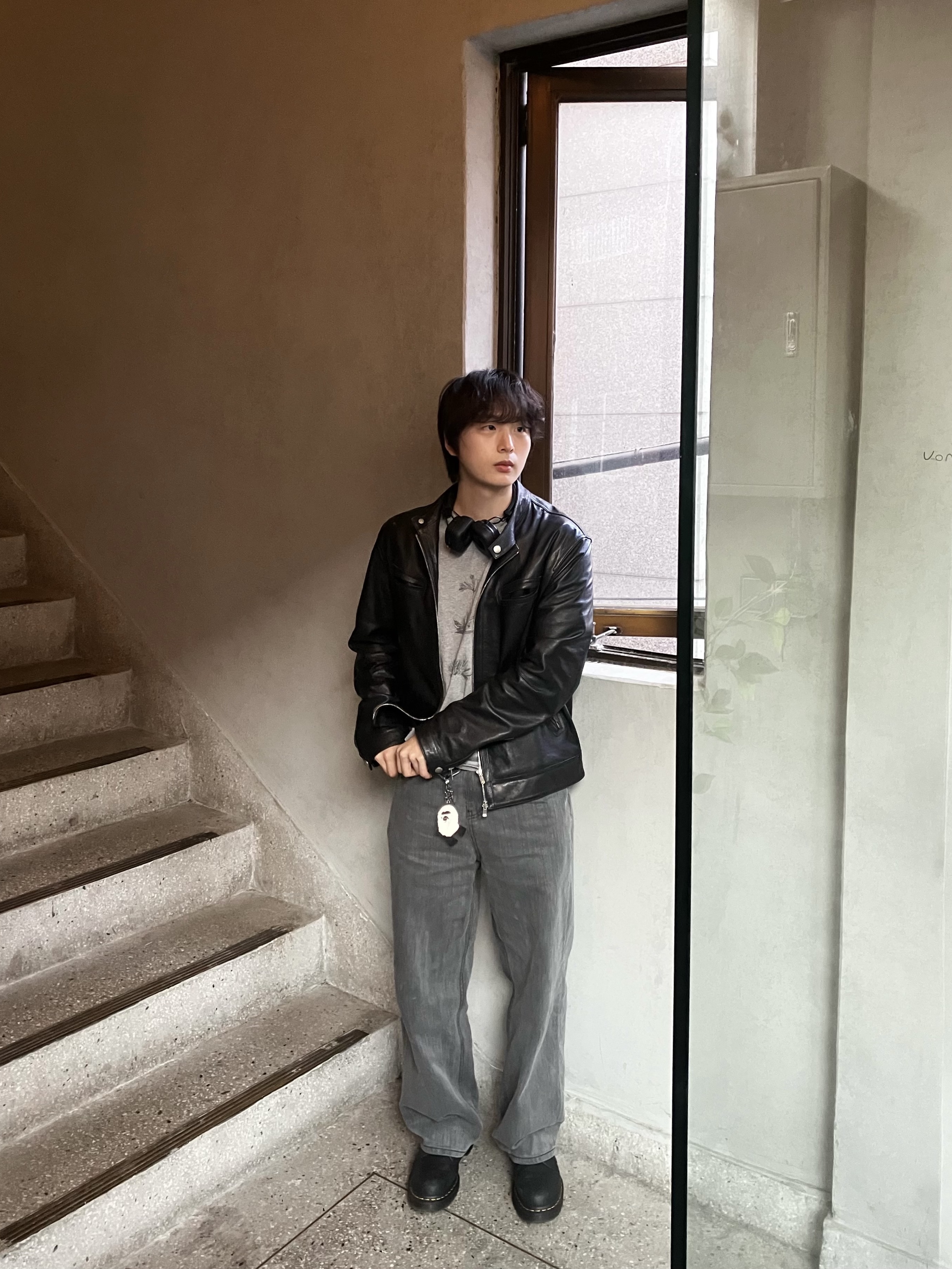 Dr. Martens x Thisisneverthat 1461 Waxed Full Grain Black, Marshall Major V Black (Korean Ver.) 착용 스타일 - 2