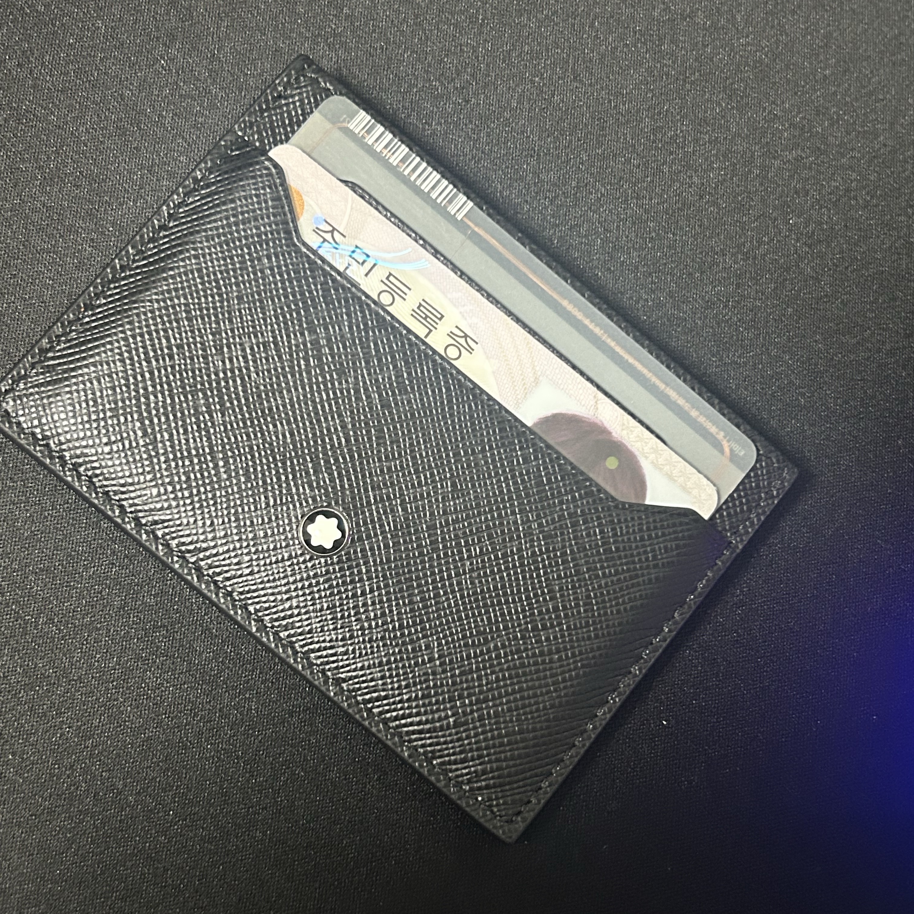 Montblanc Sartorial 5cc Card Holder Black 착용 스타일