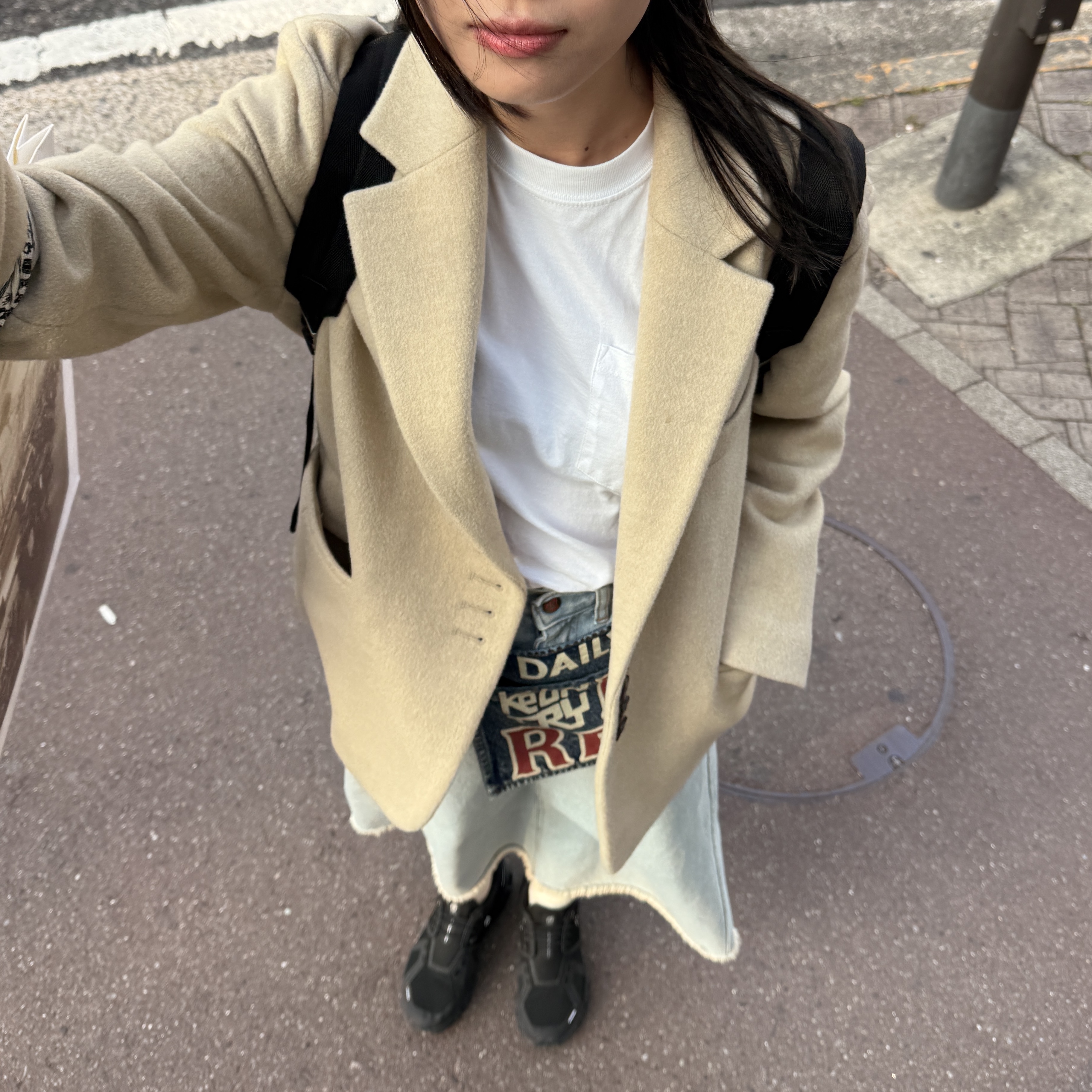 Kapital 13 oz. Denim Damaged Denim Repairspt Short Ad Apron Indigo (Processing), Kapital 13 oz. Denim High Waist Maxi Skirt Indigo 착용 스타일 - 2