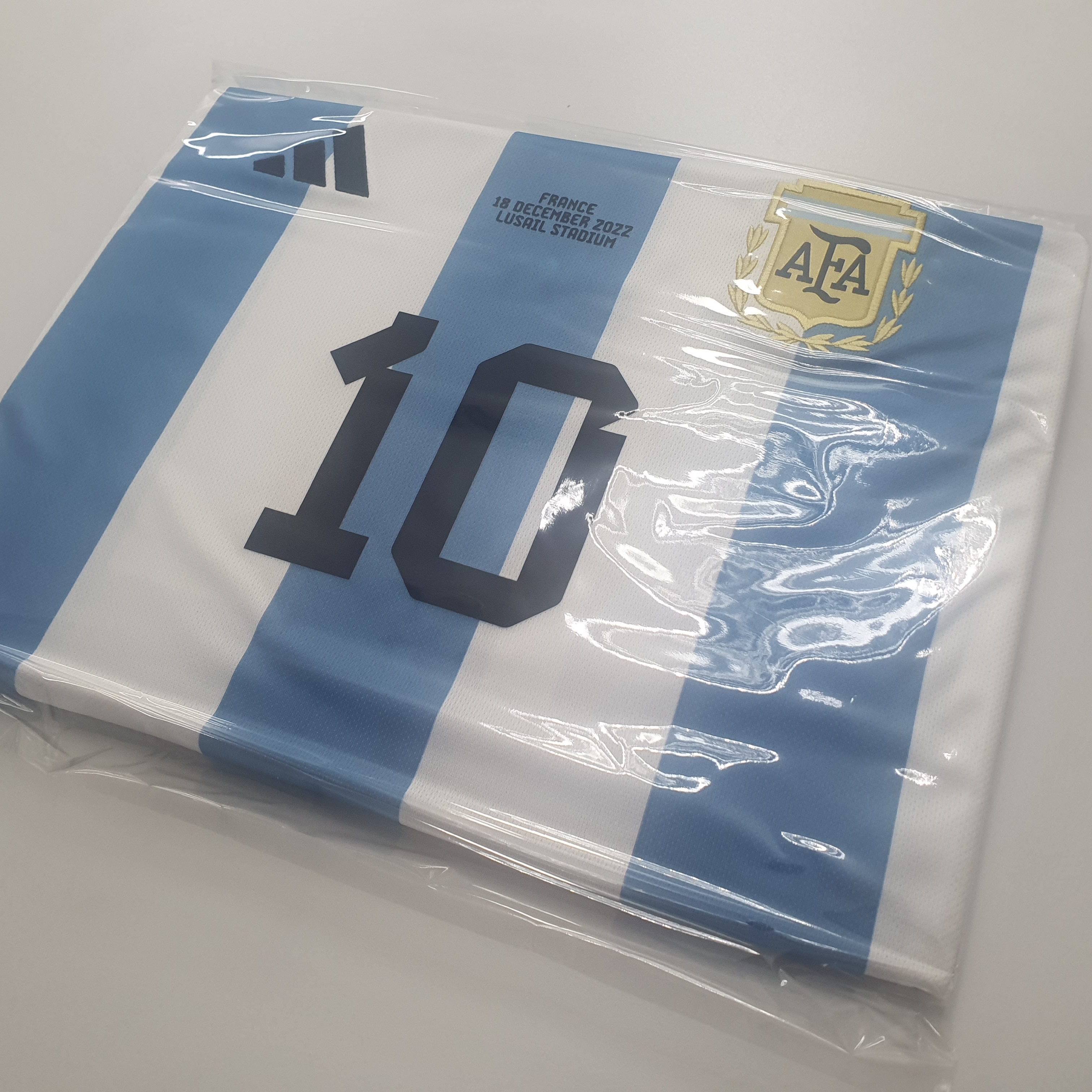 Adidas Argentina Home Jersey 2022 White Light Blue - US Sizing (Non Marking Ver.) 착용 스타일 - 5