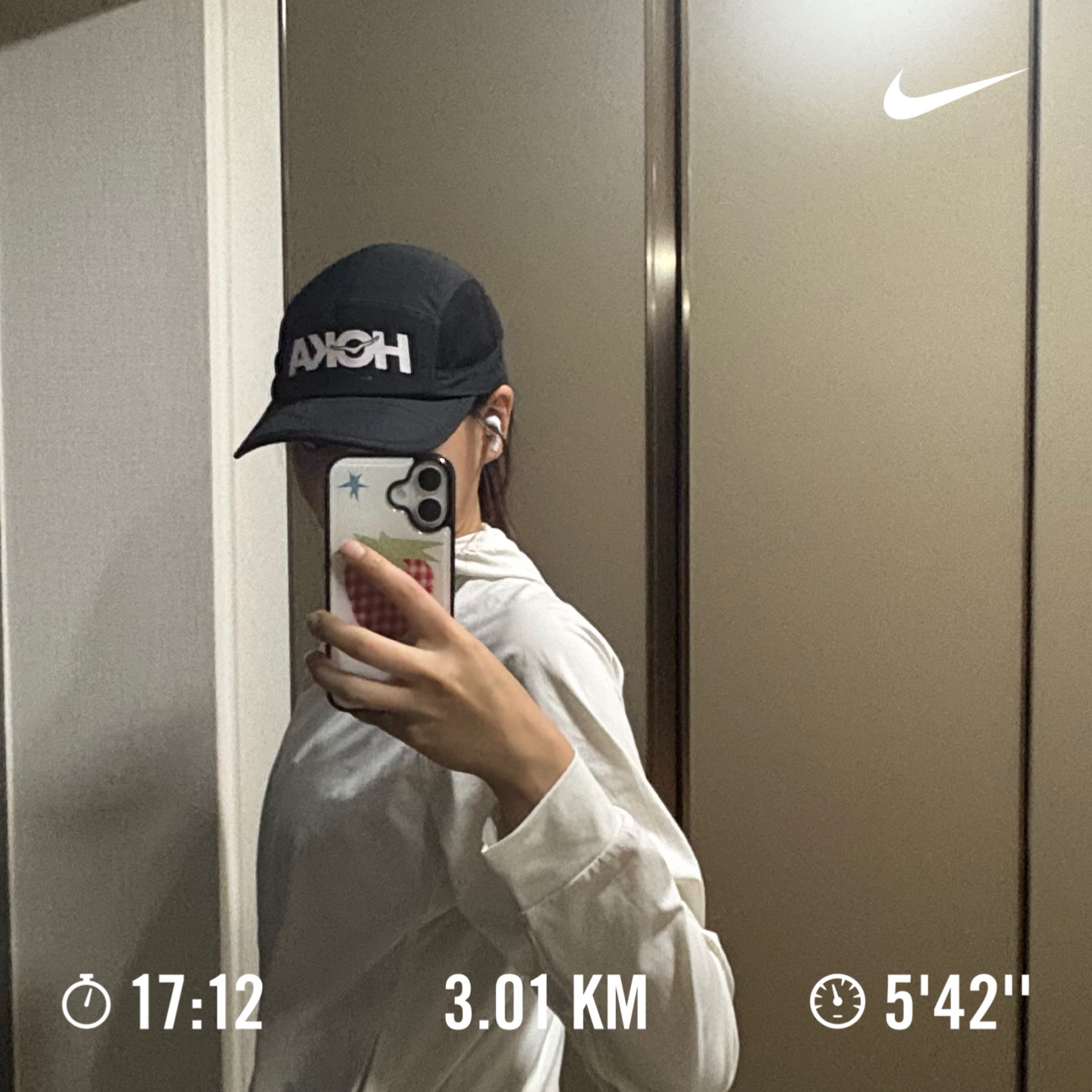 Hoka Run Hat Black, Adidas Adizero Boston 12 Cloud White Core Black Night Metallic 착용 스타일 - 1
