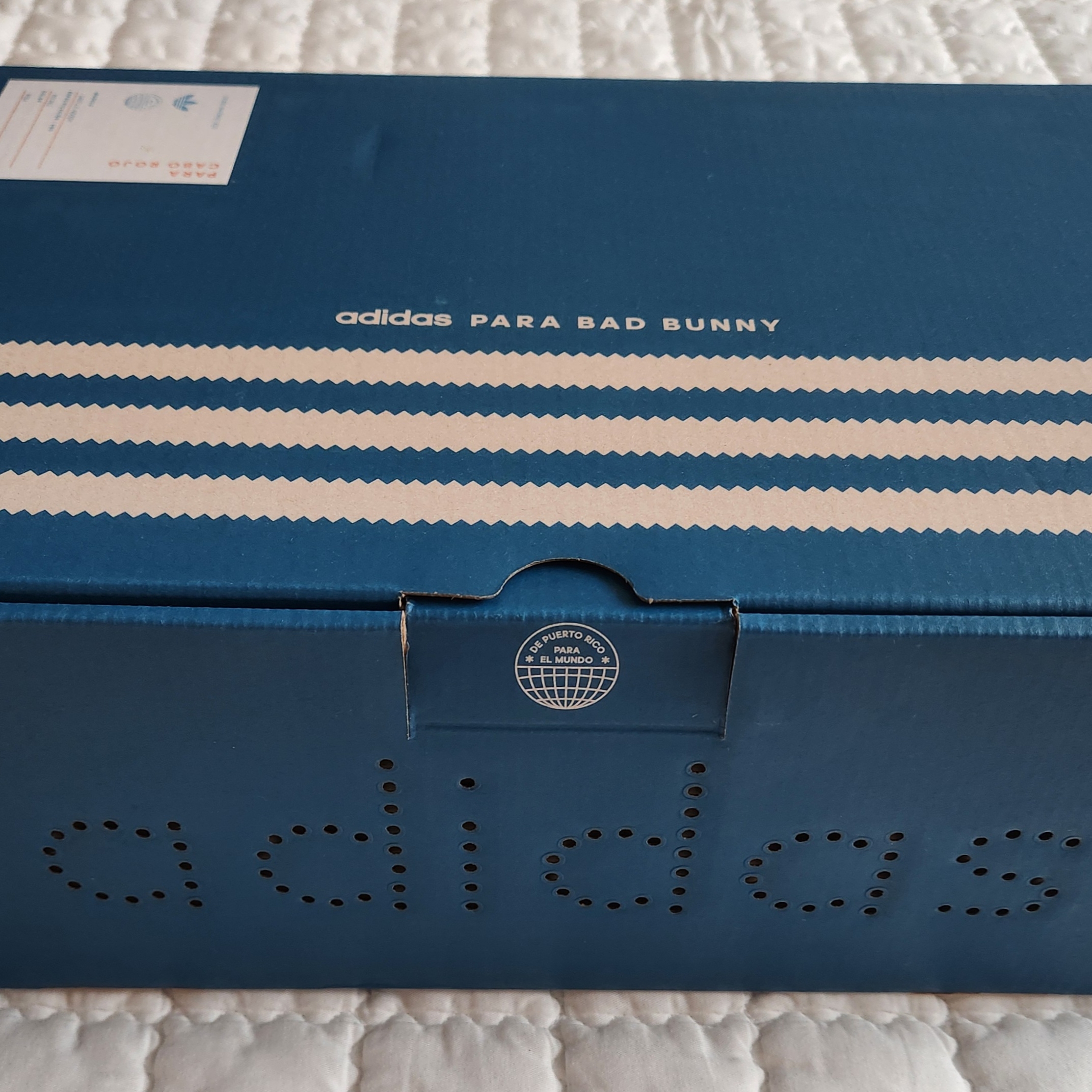 Adidas x Bad Bunny Gazelle Indoor Wonder Clay Wonder Quartz 착용 스타일 - 7