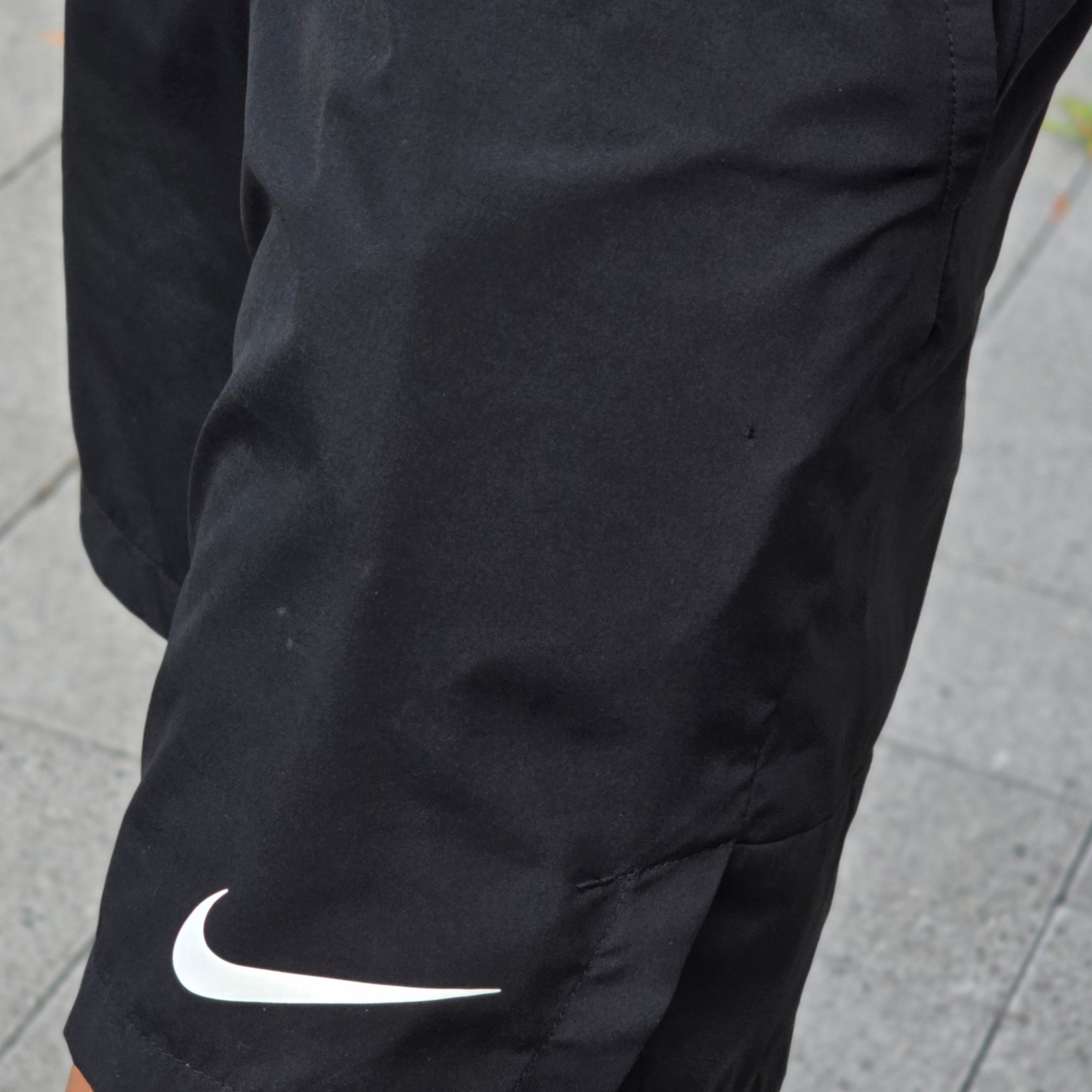 Nike Dri-Fit Challenger 5 Inch Brief Lined Versatile Shorts Black - Asia 착용 스타일