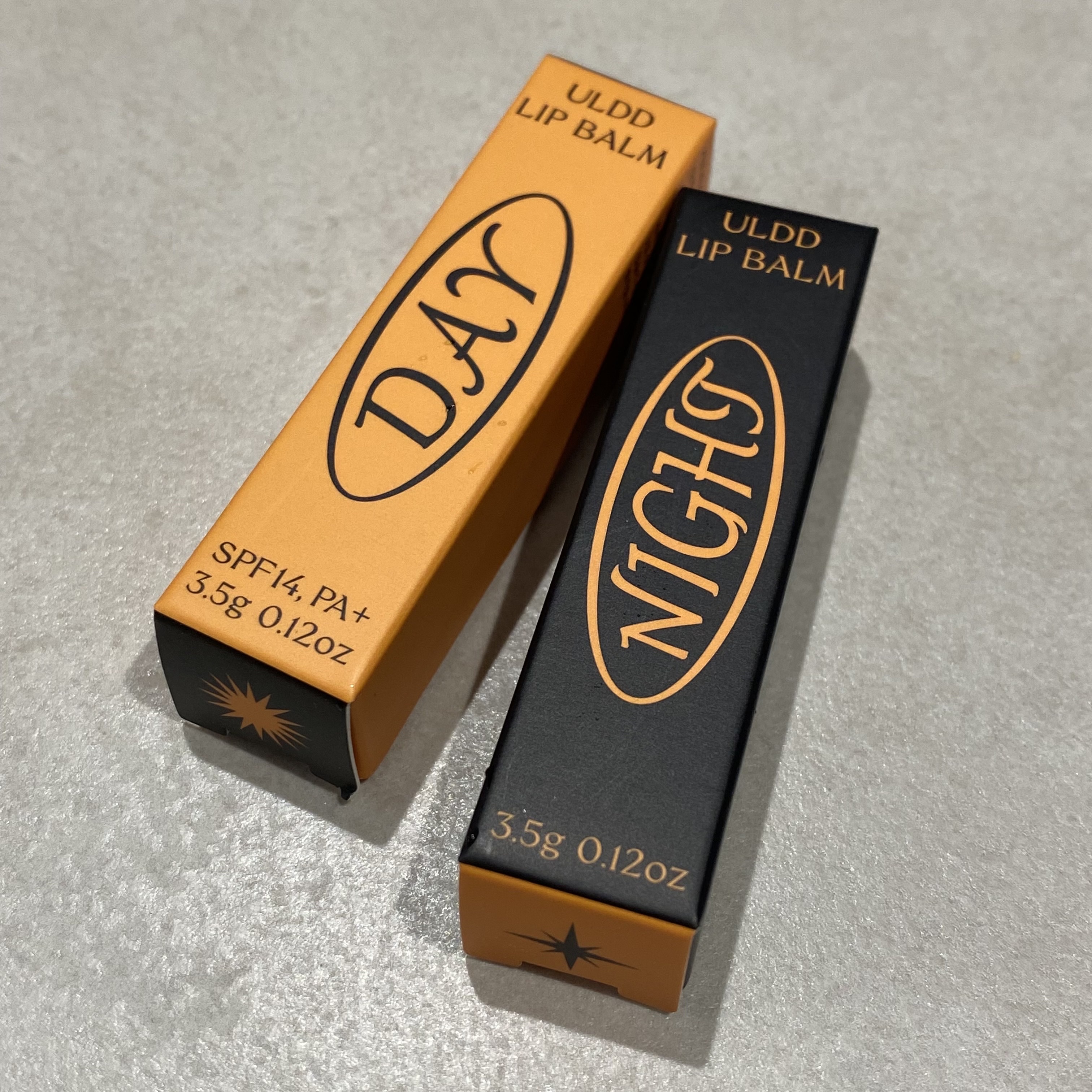ULDD Day & Night Lip Balm 착용 스타일