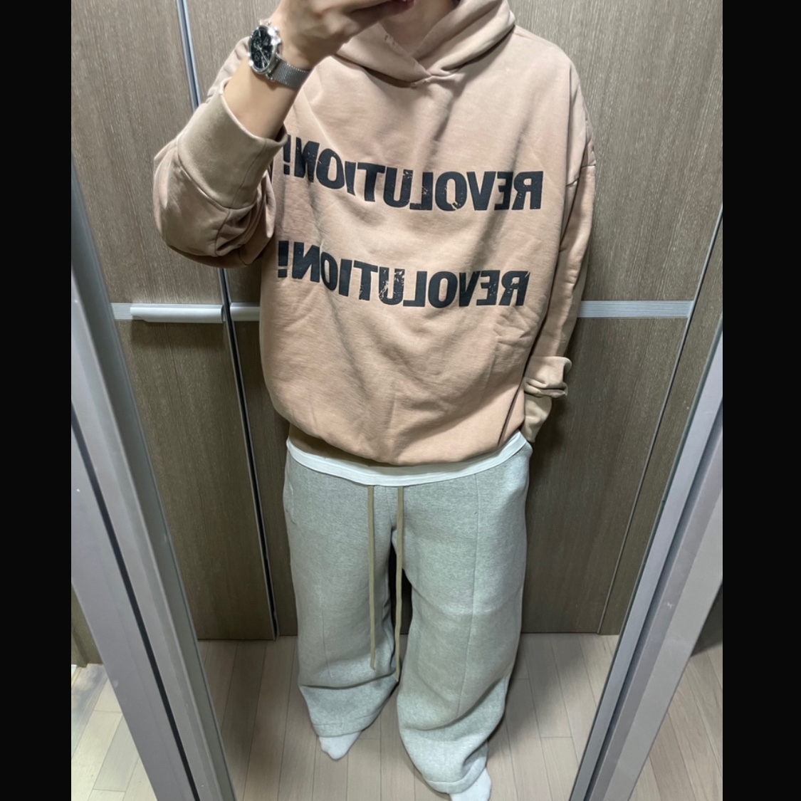 Fear of God Athletics Wide Leg Sweatpants Melange Grey 착용 스타일 - 1