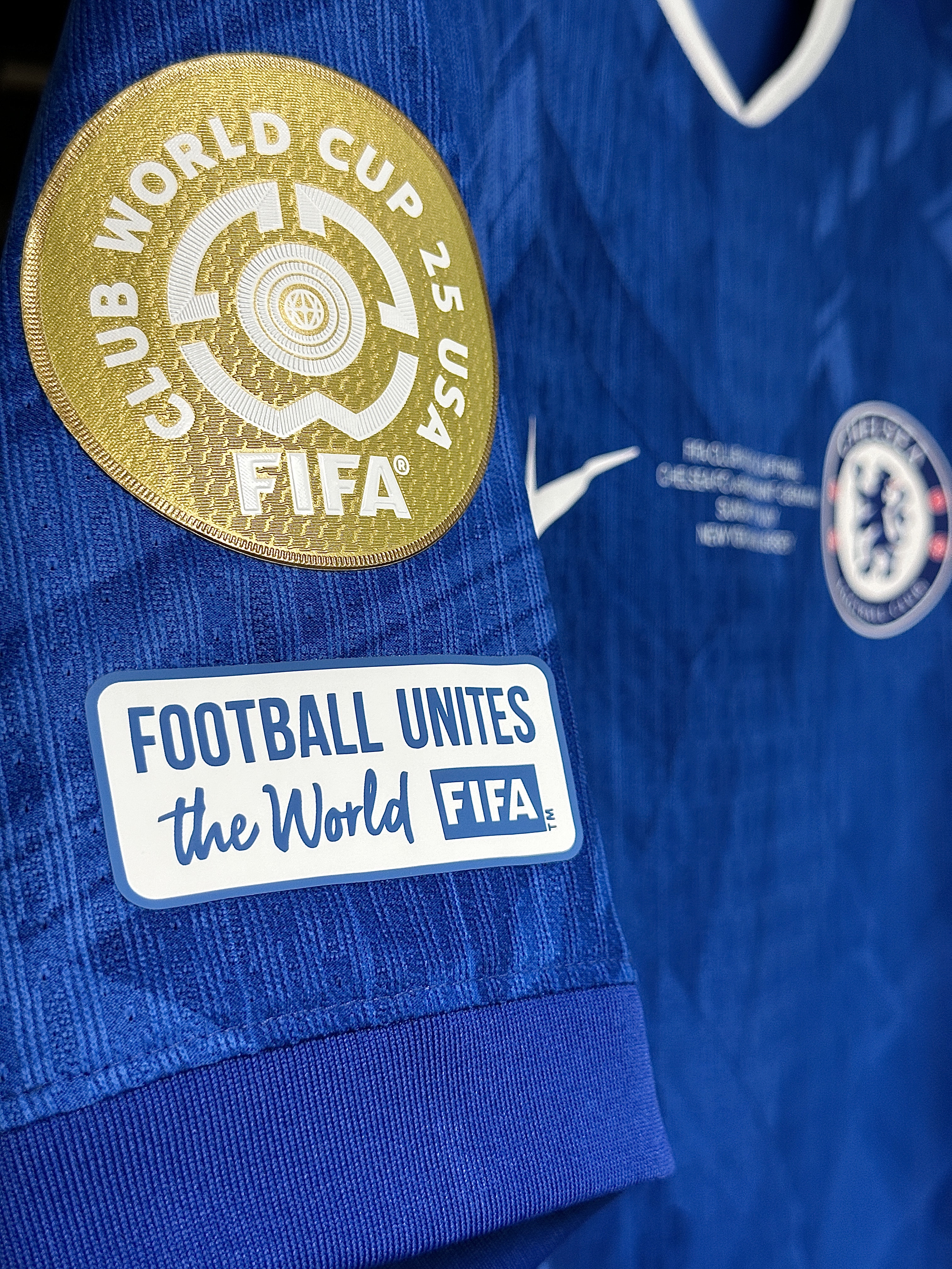 Nike Chelsea FC 2025/26 Match Home Dri-Fit ADV Soccer Authentic Jersey Rush Blue White (Non Marking Ver.), Nike Chelsea FC 2025/26 Stadium Home Dri-Fit Soccer Replica Jersey Rush Blue White (Non Marking Ver.) 착용 스타일 - 3