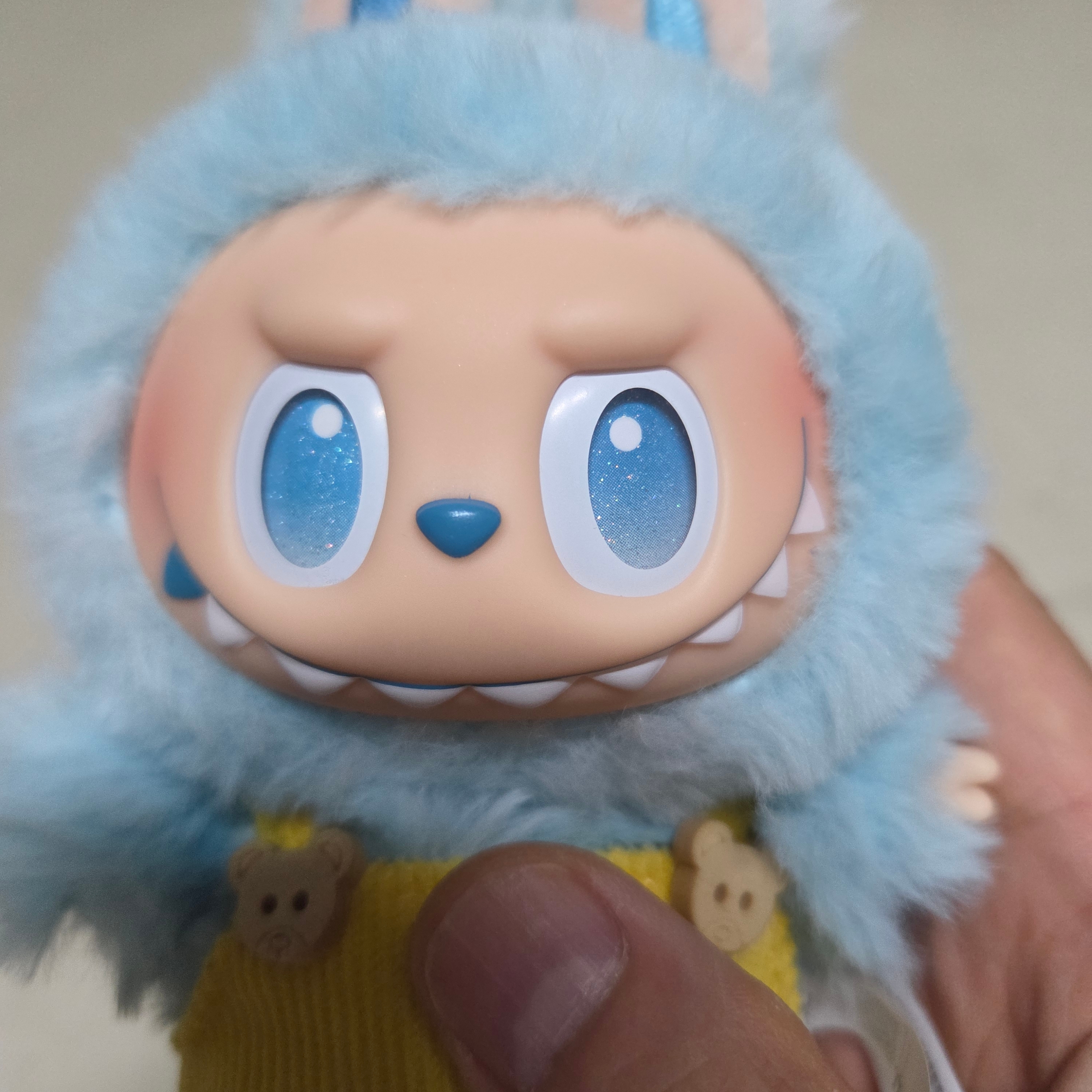 Pop Mart Labubu The Monsters Highlight Series Hope Keyring (Opened Case) 착용 스타일 - 3