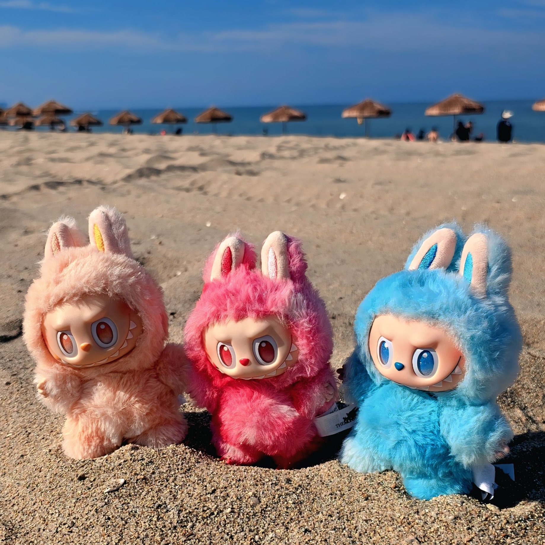 Pop Mart Labubu The Monsters Highlight Series Sealed Case (6 Blind Boxes), Pop Mart Labubu The Monsters Highlight Series Hope Keyring (Opened Case) 착용 스타일 - 1