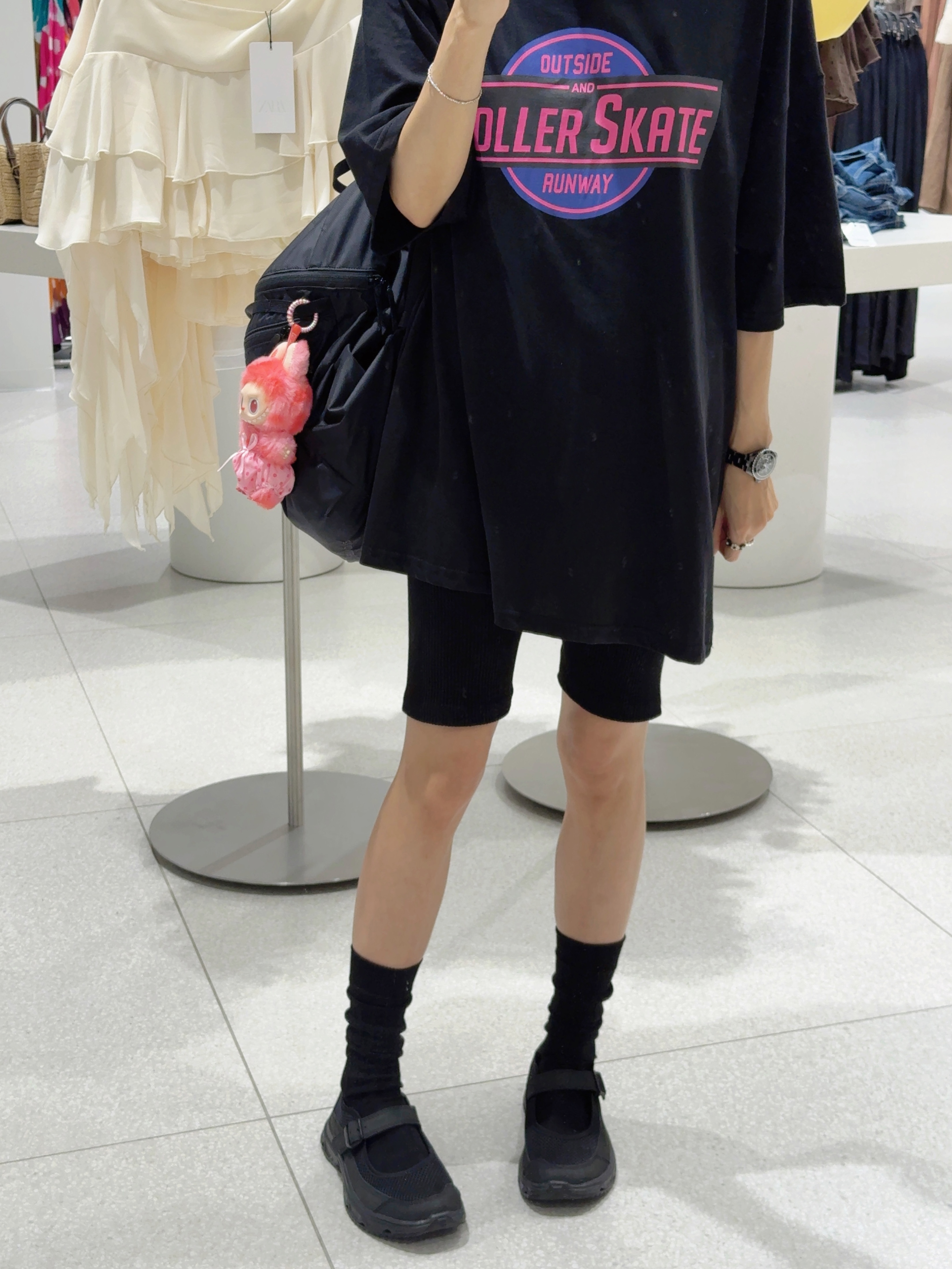 Supreme x Marithe Francois Girbaud Sport Camp Cap Black - 25SS, Chanel J12 Watch 33mm Quartz Black 착용 스타일 - 4