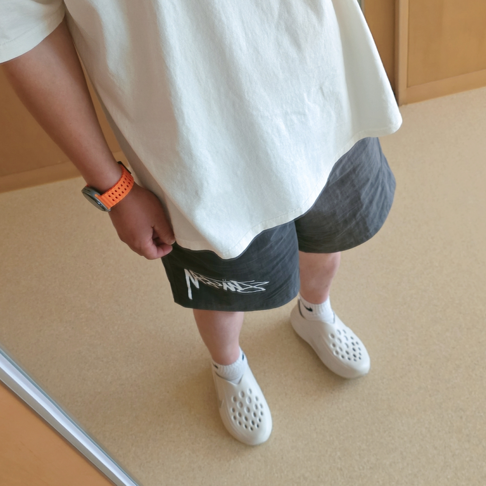 Nike ReactX Rejuven8 Light Orewood Brown, Stussy Dice Pigment Dyed T-Shirt Natural 착용 스타일 - 2