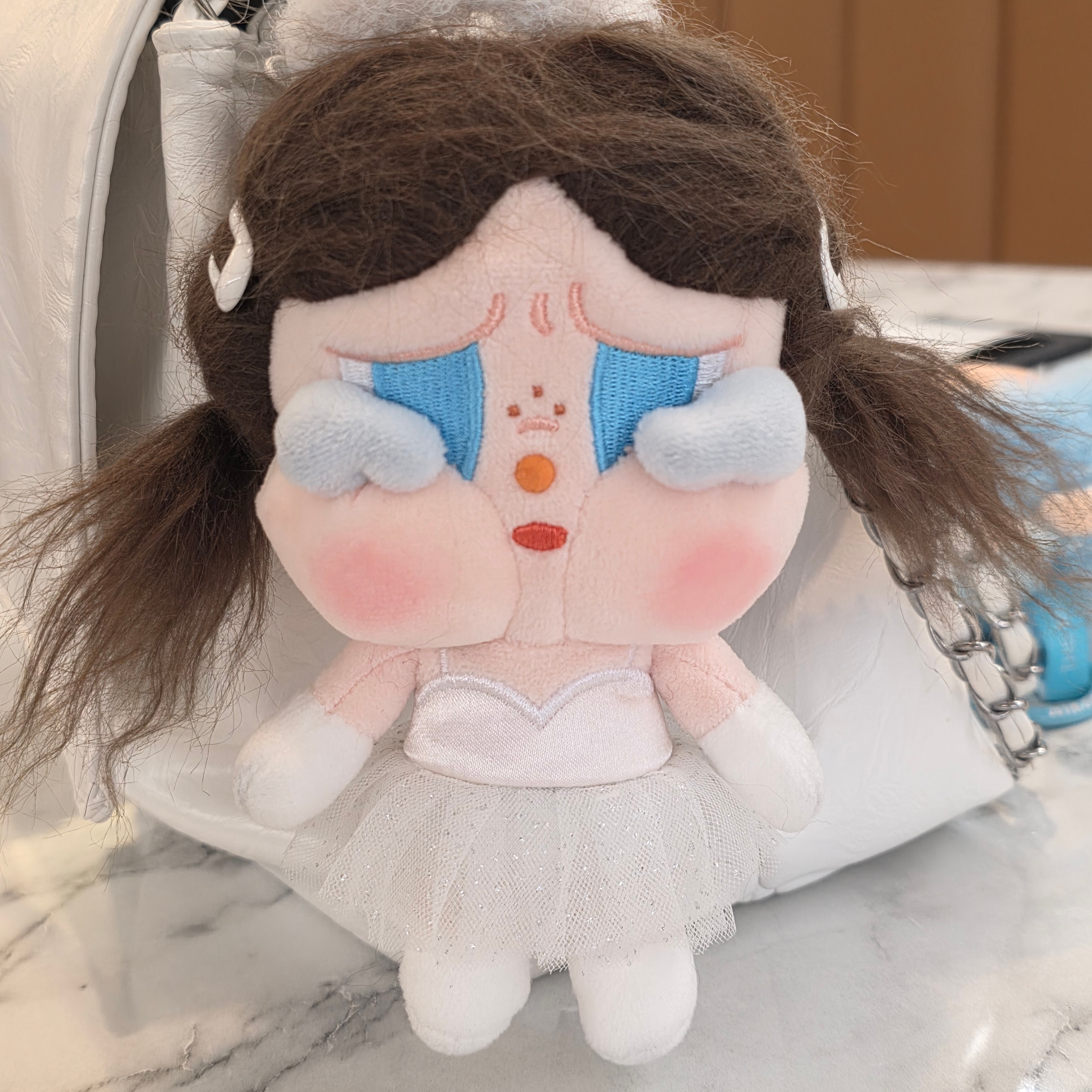Pop Mart Crybaby Shiny Shiny Series Plush Pedant Blister Pack 착용 스타일 - 2