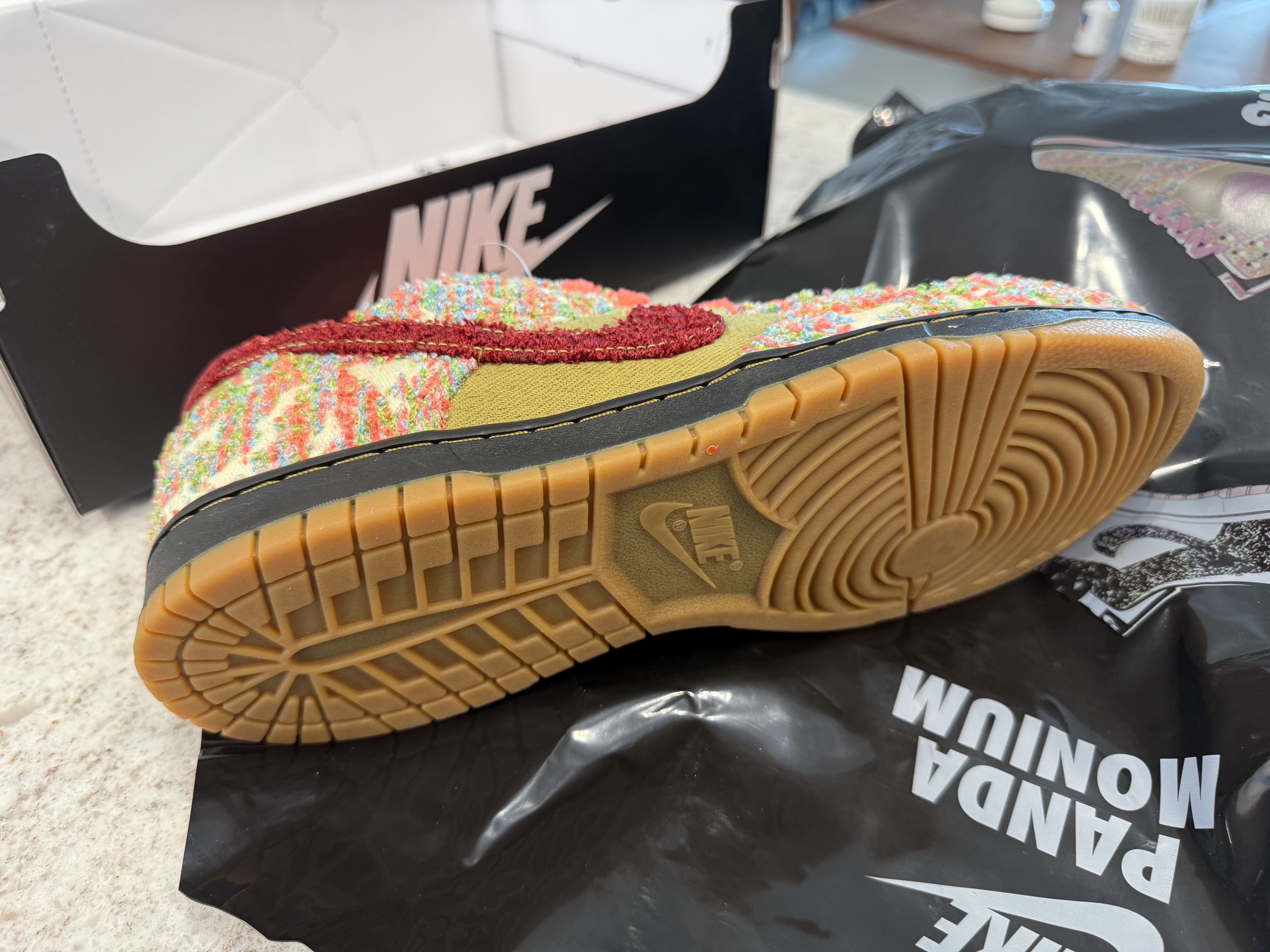 Nike Dunk Low Green Curry and White 착용 스타일 - 5